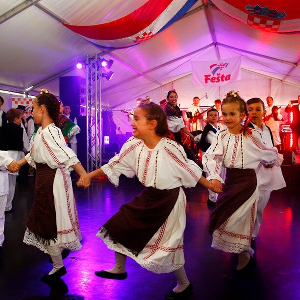 Fe&scaron;ta Photos 2022 - check out the full gallery here...
http://croatianfesta.org.au/festa-photos-2022/
or here...
https://www.facebook.com/media/set/?set=a.5825788794146231&amp;type=3
Photos courtesy of: Damir Ivka (DI) (damir8.com), Cynthia Sm