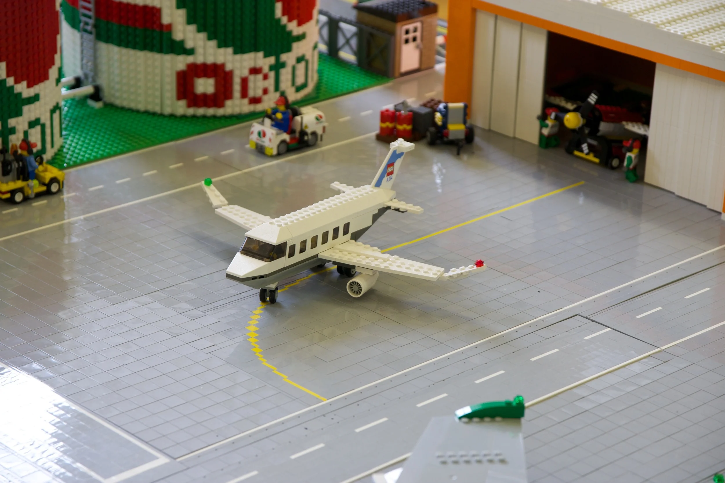 Kjelds' private jet.jpg
