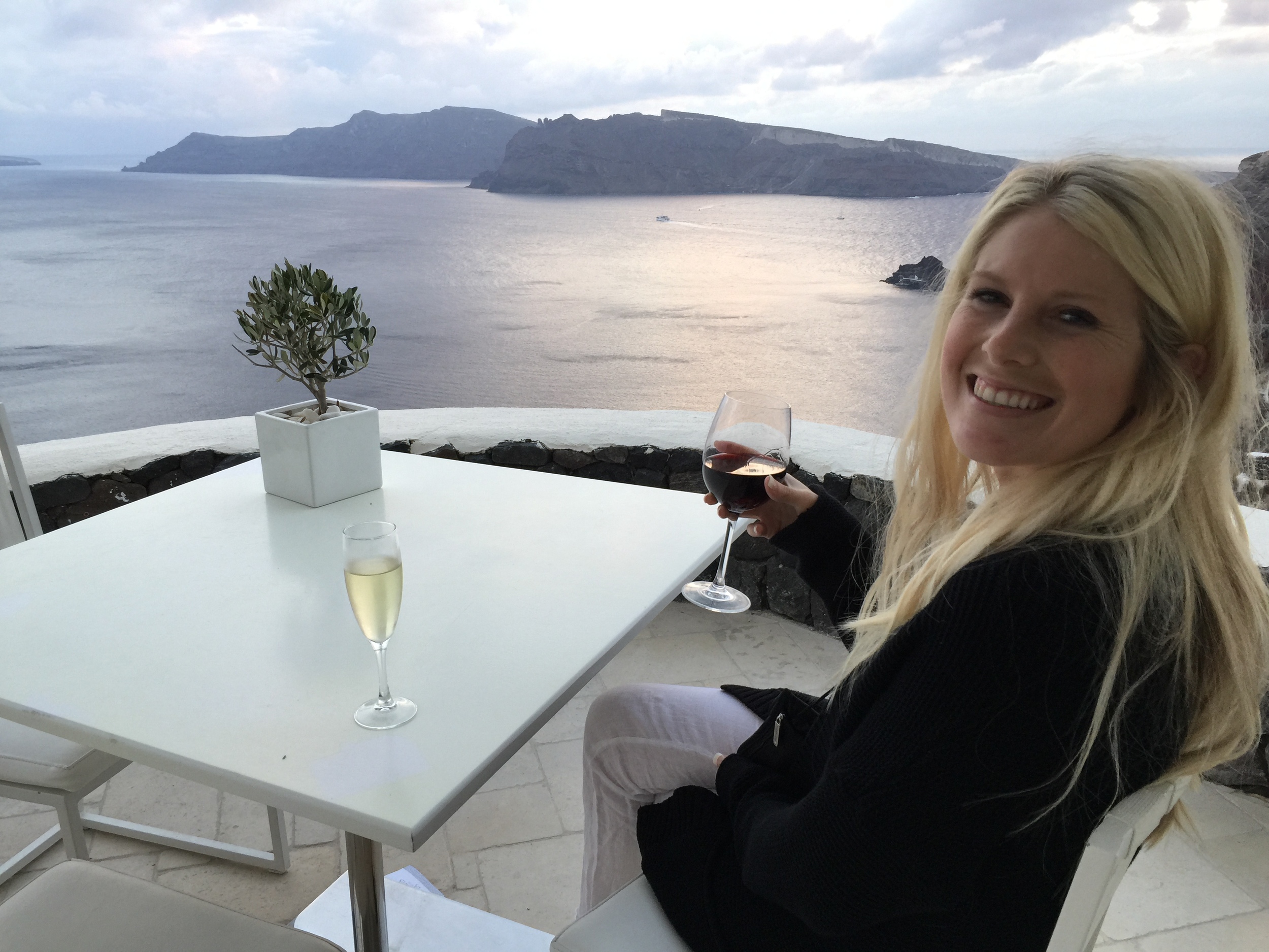 Epic Europe Trip 2014 Day 4: Gorgeous Santorini