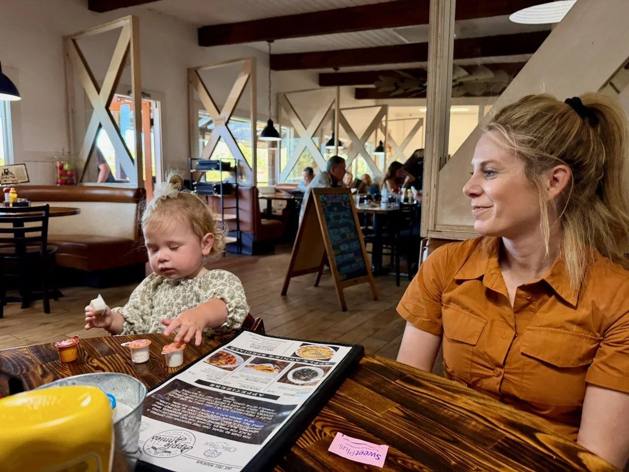 wojoct25_08 - 16.jpeg