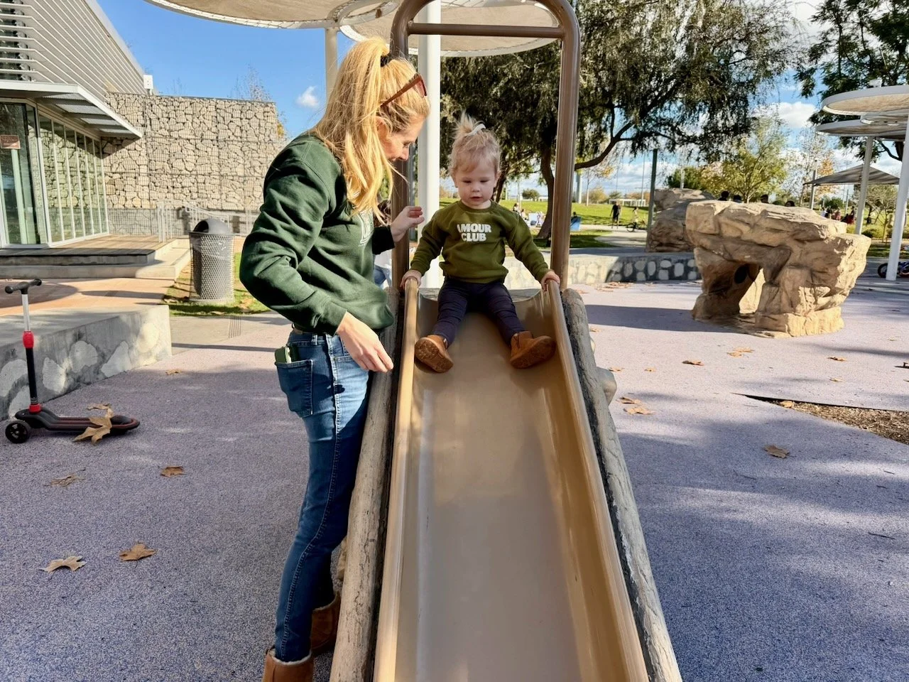 wojdec25_09 - 12.jpeg