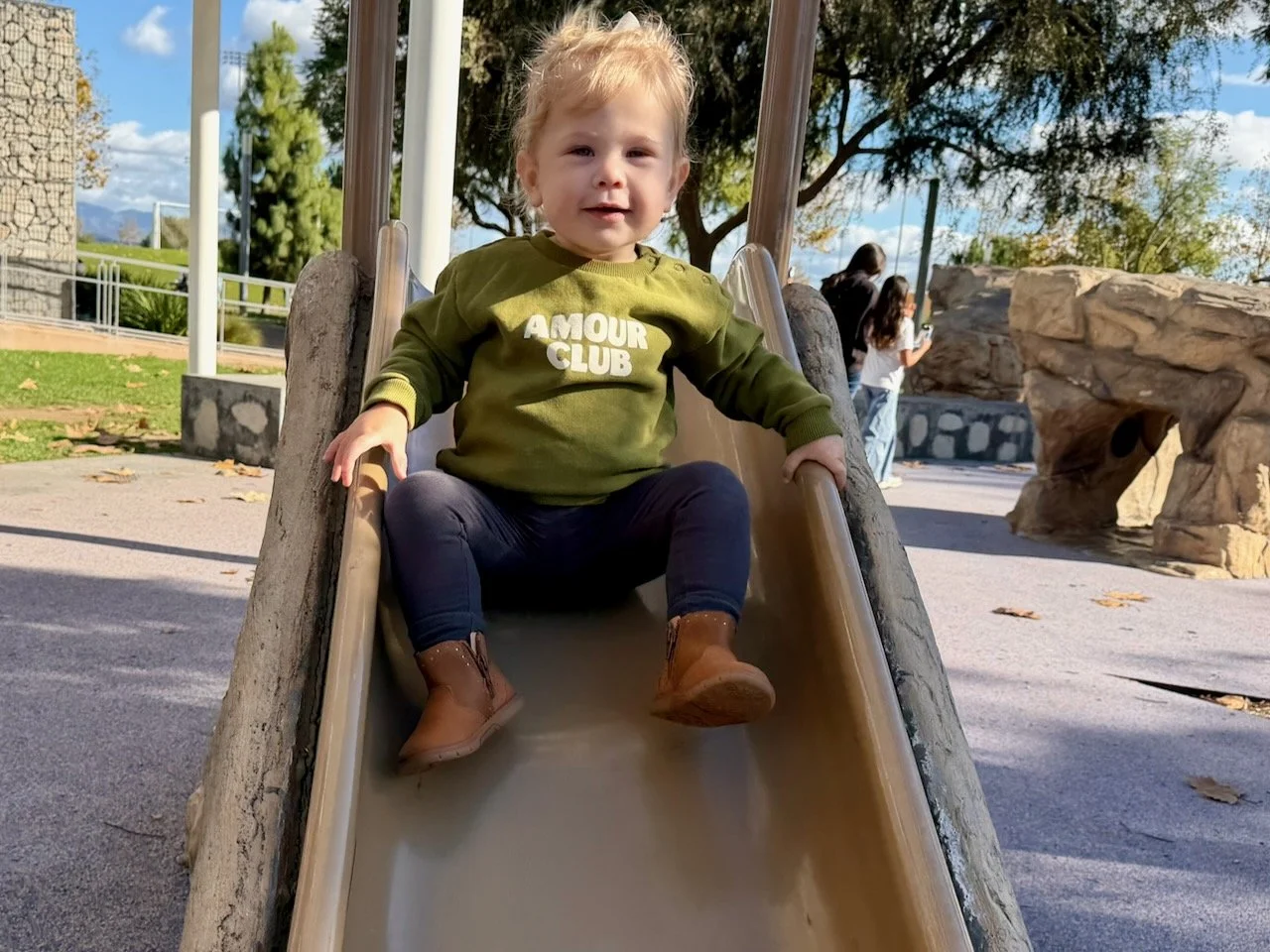 wojdec25_09 - 10.jpeg