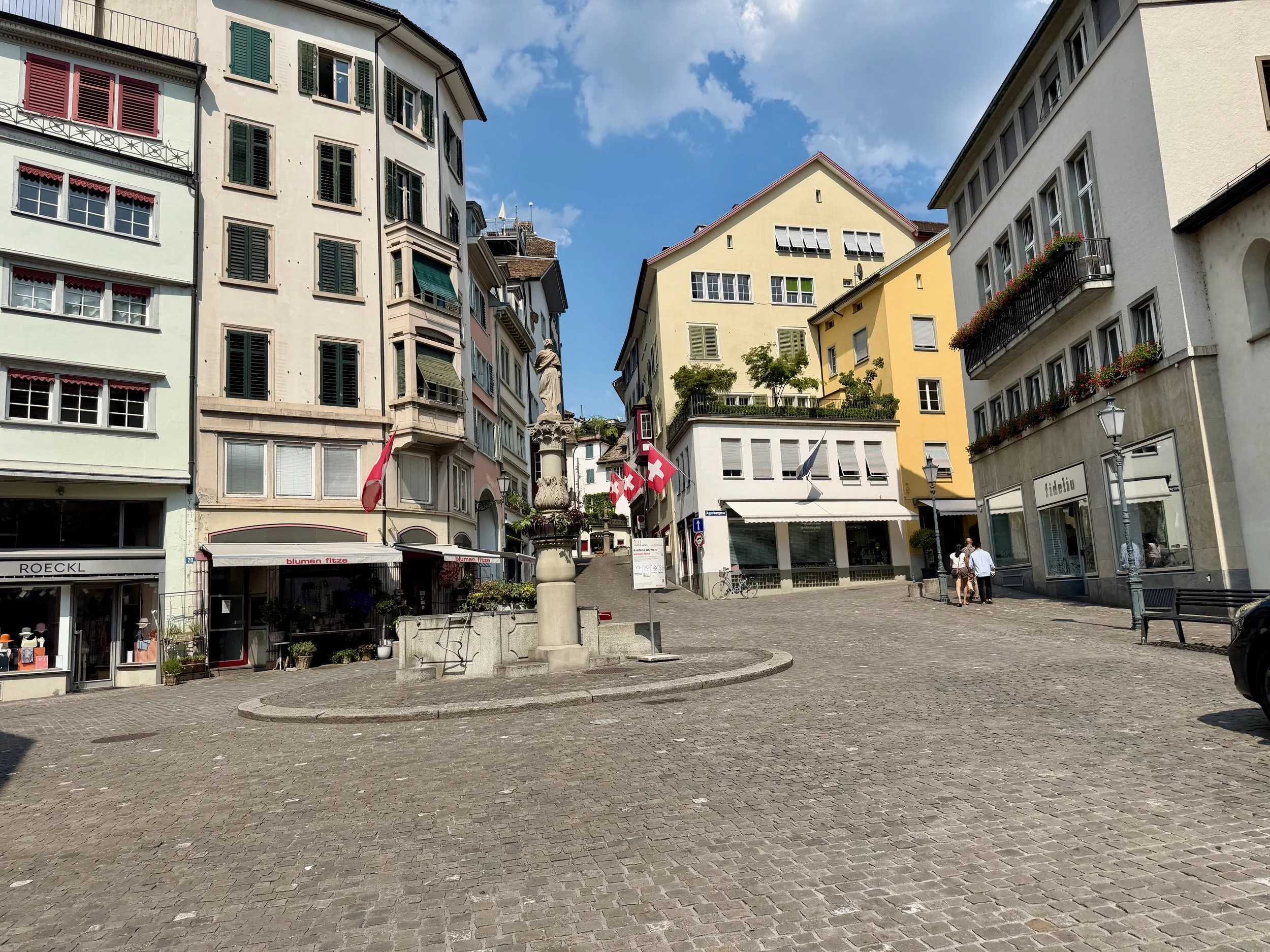 elltakeseurope_day10_04_ - 1.jpeg