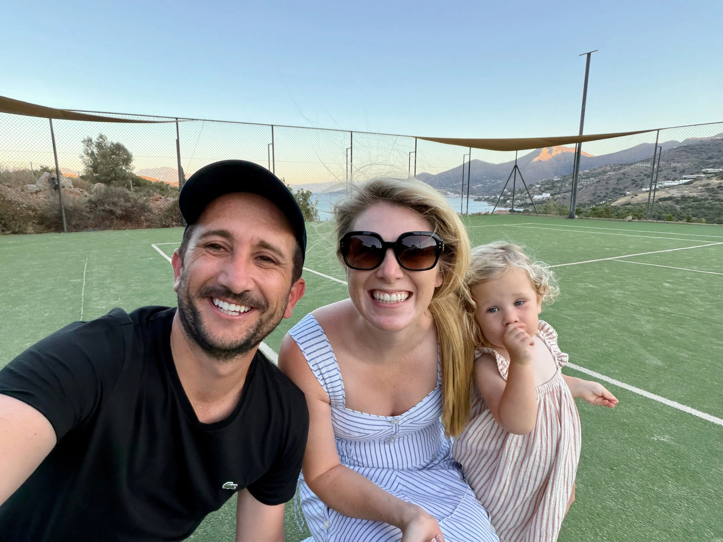 Elle Takes Europe 2026 - Day 18: Fully Booked