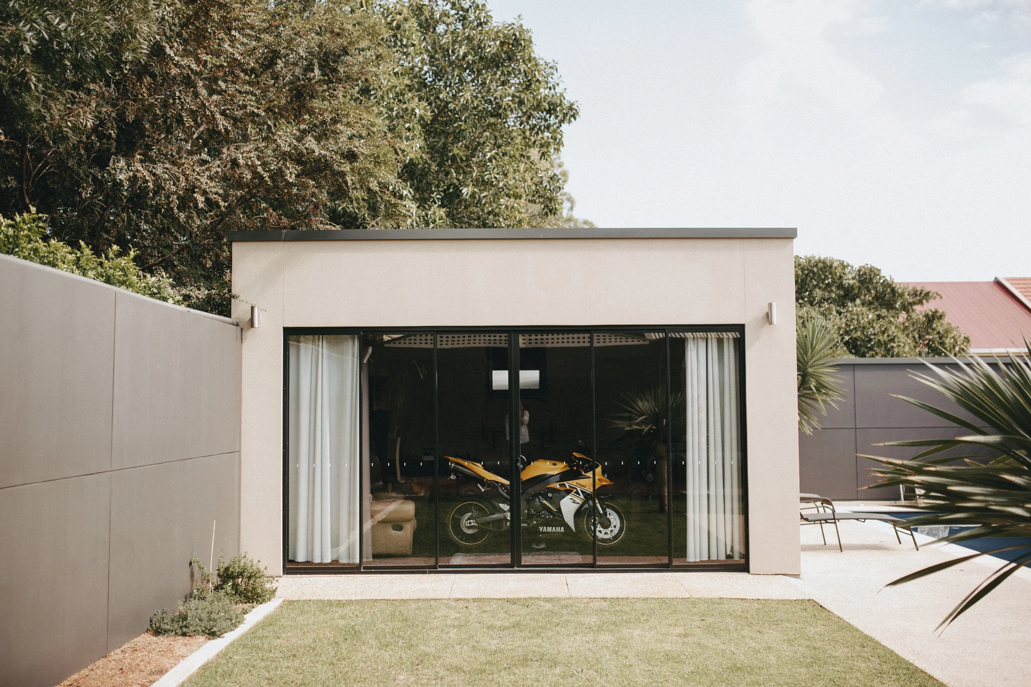 destination wedding photographer_christopher morrison_nuno + peta_adelaide wedding_TEN22 boutique venue_025.jpg