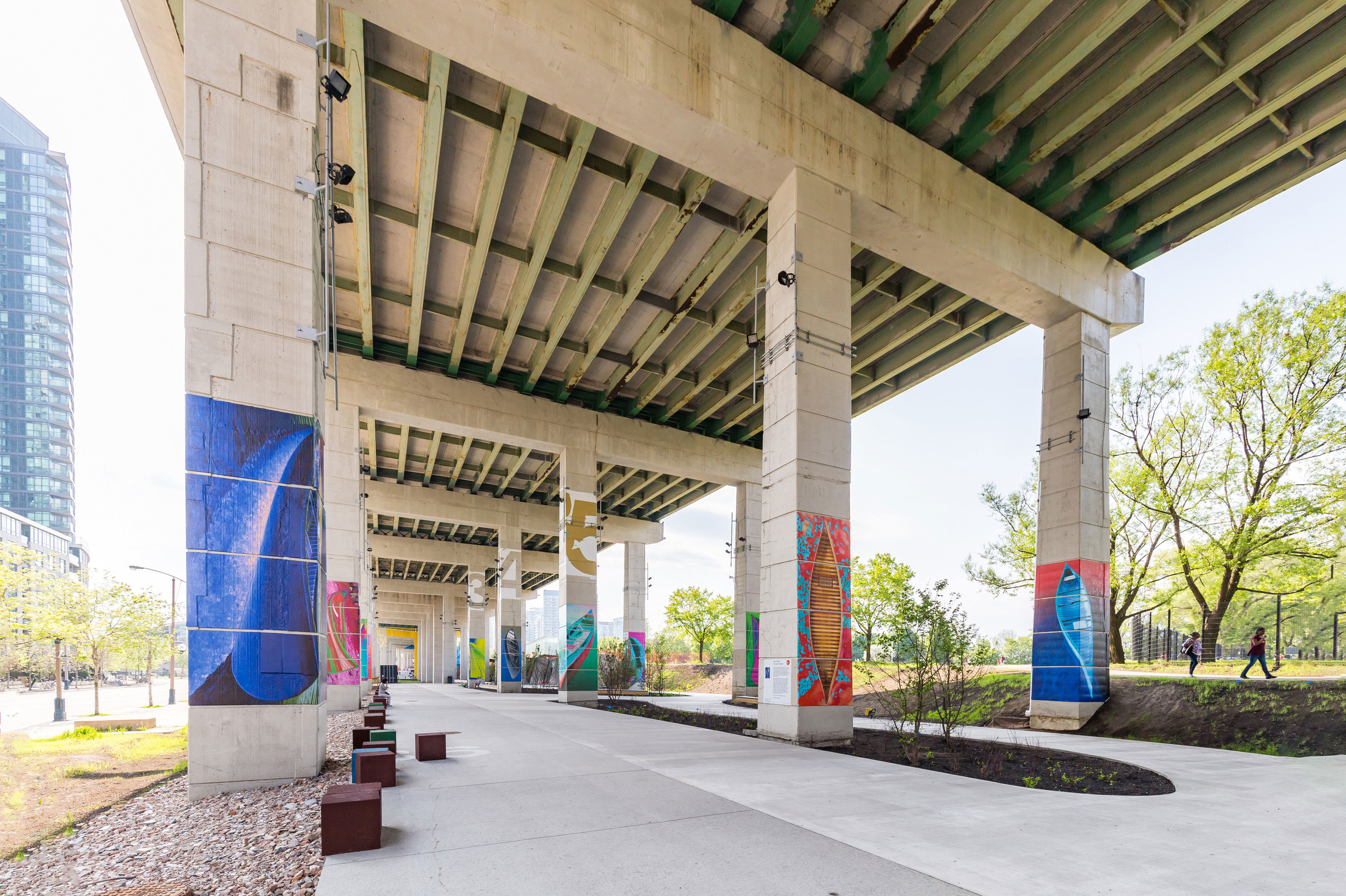 Visitors can easily access the Bentway from Fort York Blvd., Garrison Commons, Strachan Avenue, and from the paths around the historic Fort York district.
