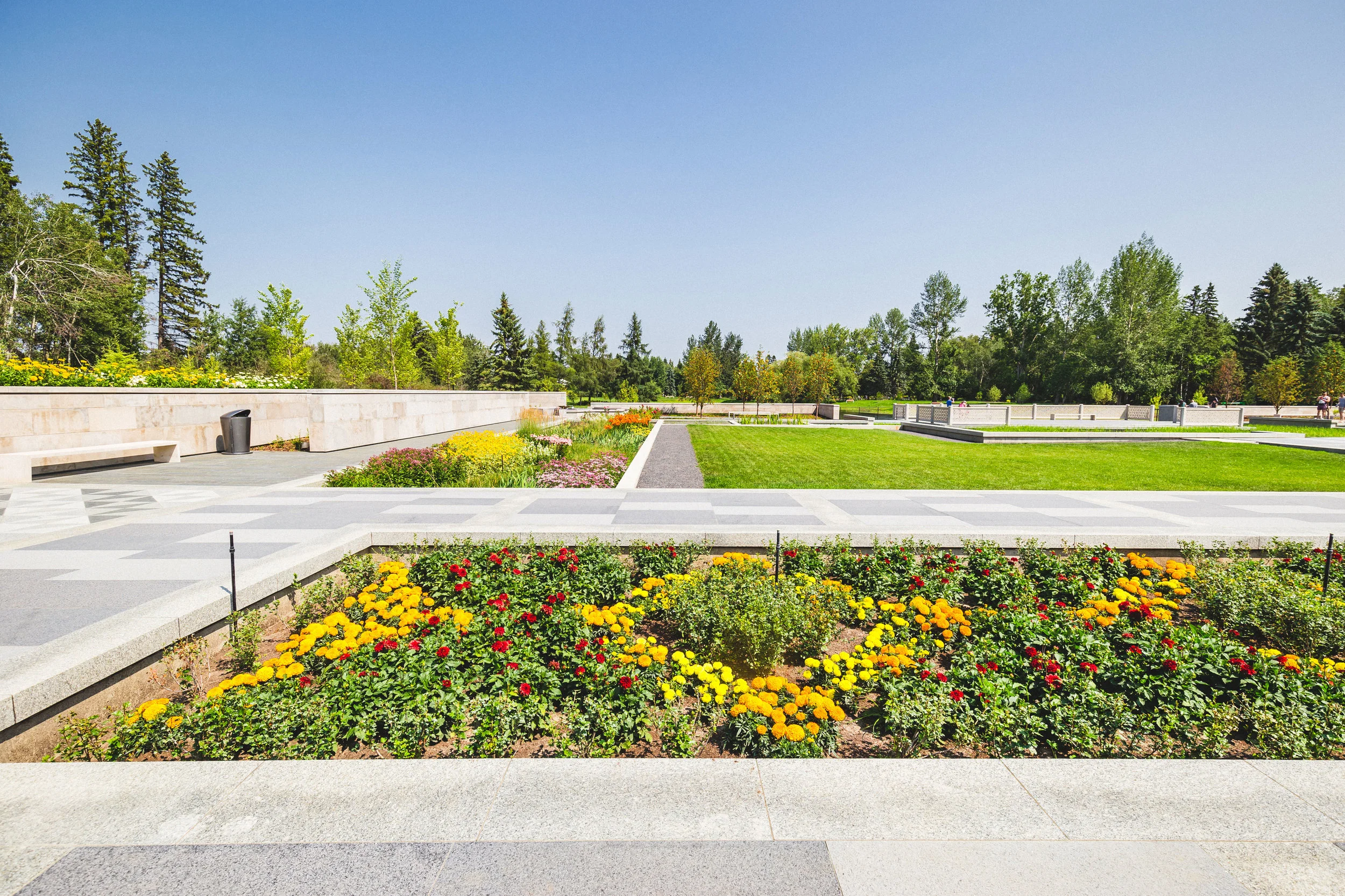Aga-Khan-Gardens-8.jpg