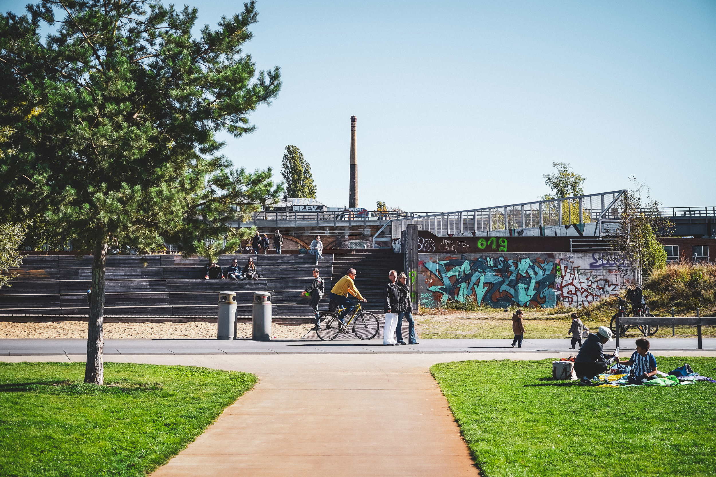 Various plans for it were made from the 1970s, ranging from construction through to road building, but initiatives by citizens who regarded it as ideal as an urgently-needed recreational space, successfully blocked the construction plans. In 1997 the State of Berlin decided to turn the site into a park.