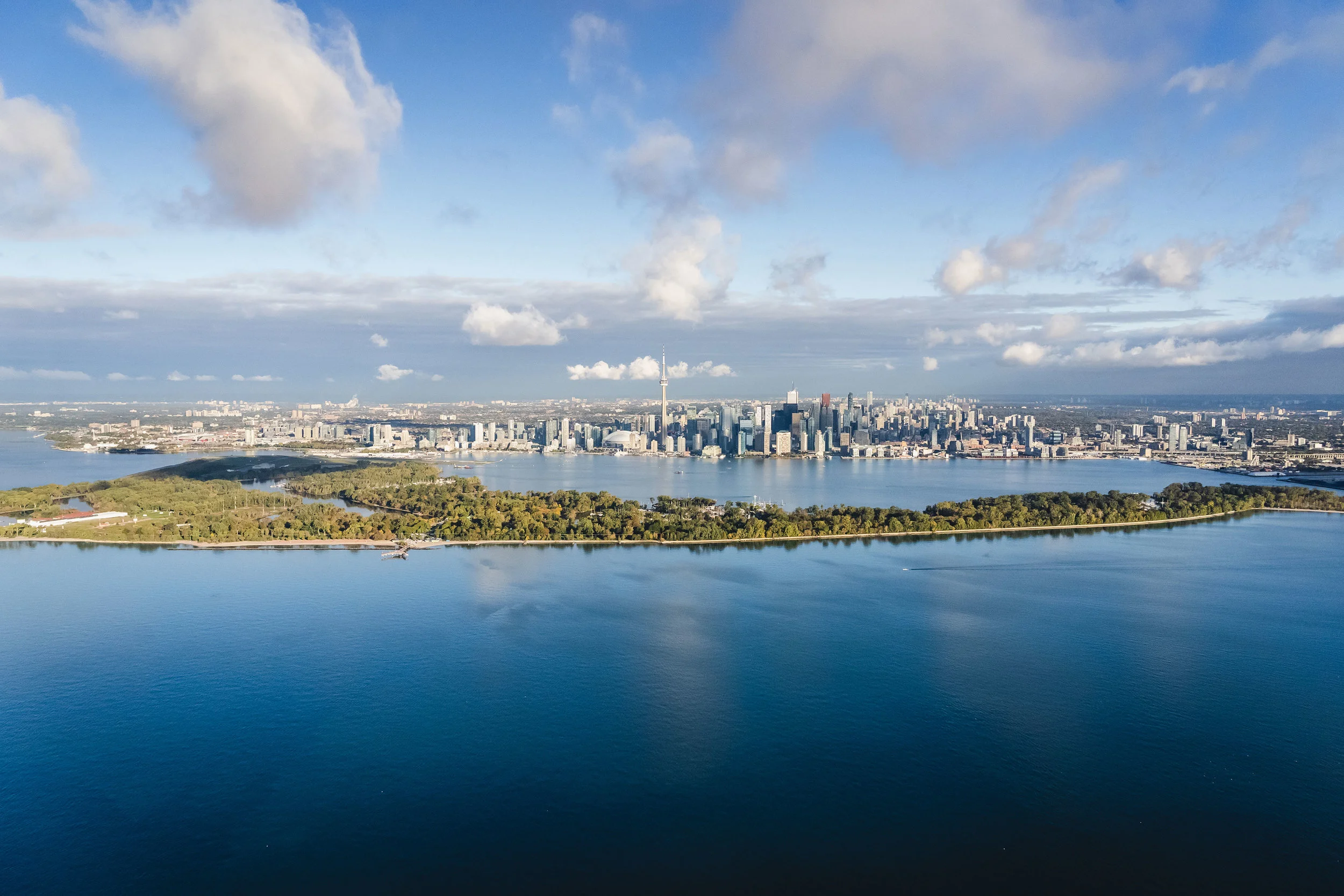 Downtown Toronto / Toronto Islands