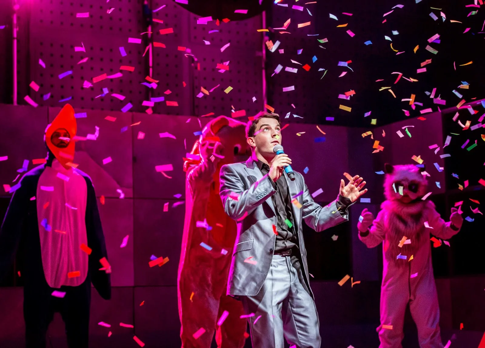 The Internet Is Serious Business / By Tim Price Jerwood Theatre Downstairs at The Royal Court, London September 2014 + Direction: Hamish Pirie Lighting: James Farncombe Sound: James Fortune + David McSeveney Choreography : Emma Martin