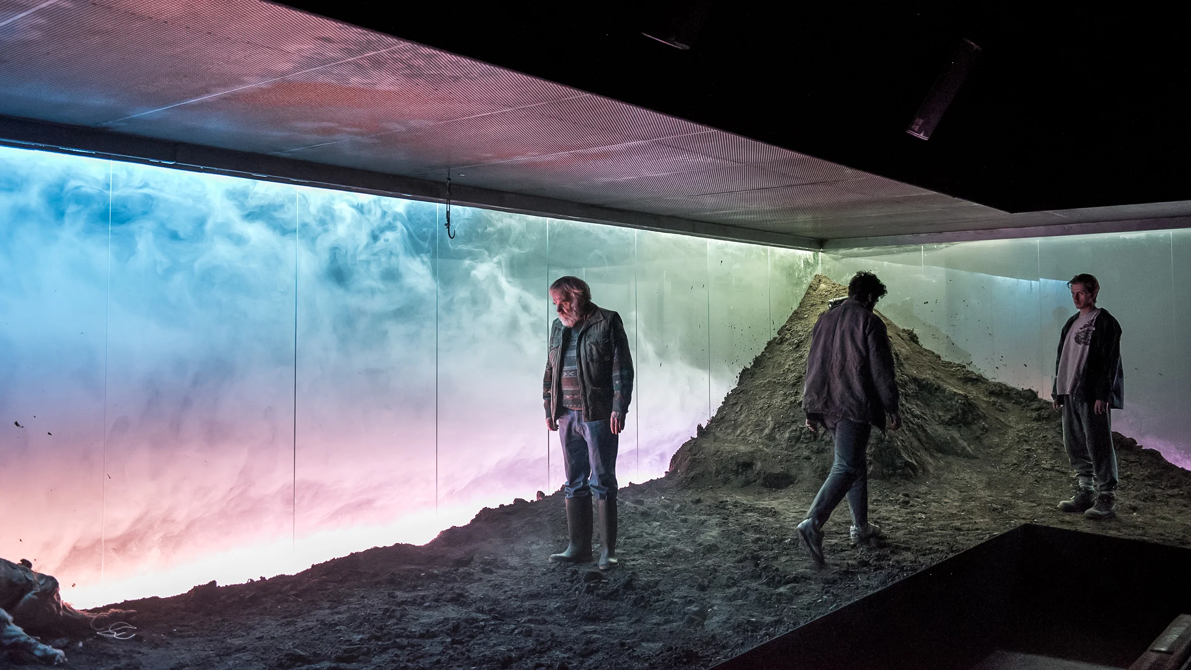 Gun Dog / By Simon Longman Jerwood Theatre Upstairs at the Royal Court Theatre, London January 2018 + Direction Vicky Featherstone Lighting Design Lee Curran Sound Peter Rice Music Matthew Herbert