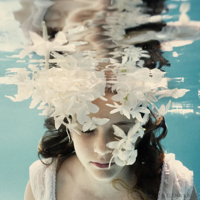 images_elenakalis18.jpg