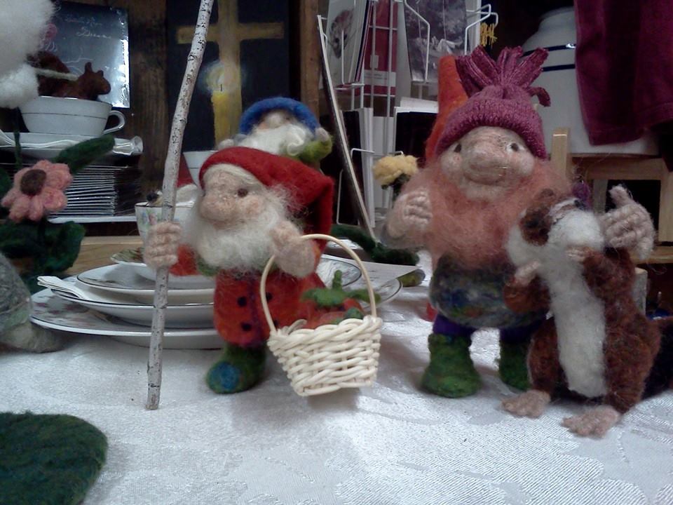 gnomes.jpg