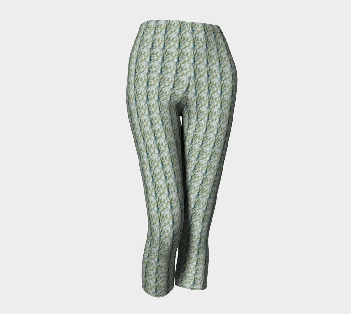 Green Forest Pattern Capris