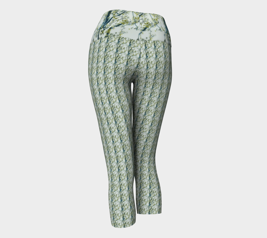 Green Forest Pattern Yoga Capris