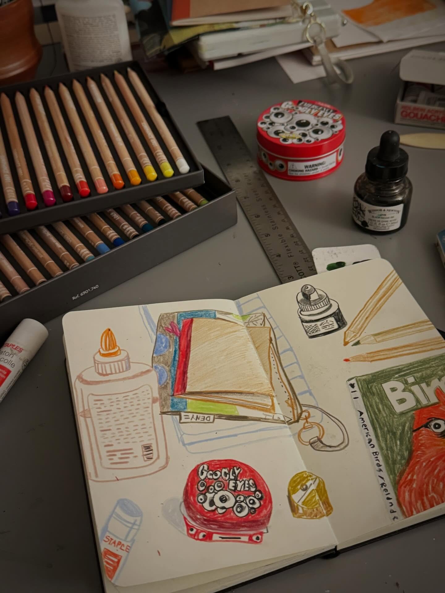 colour pencil testing at night. #carandacheluminance #bestgiftever❤️ #coloredpencildrawing #moleskinsketchbook #werenotworthy