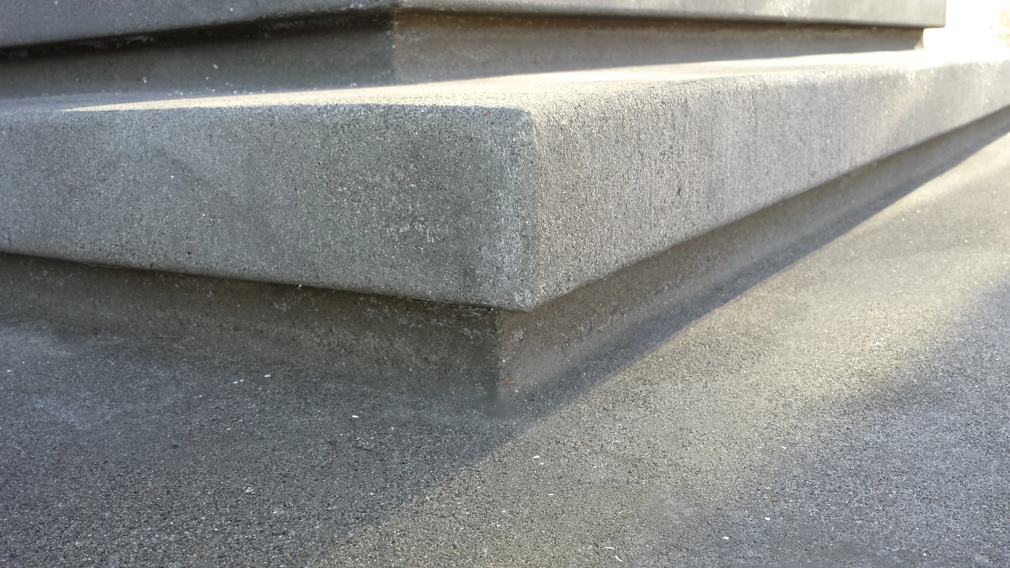 Cantilevered Stair Tread Details