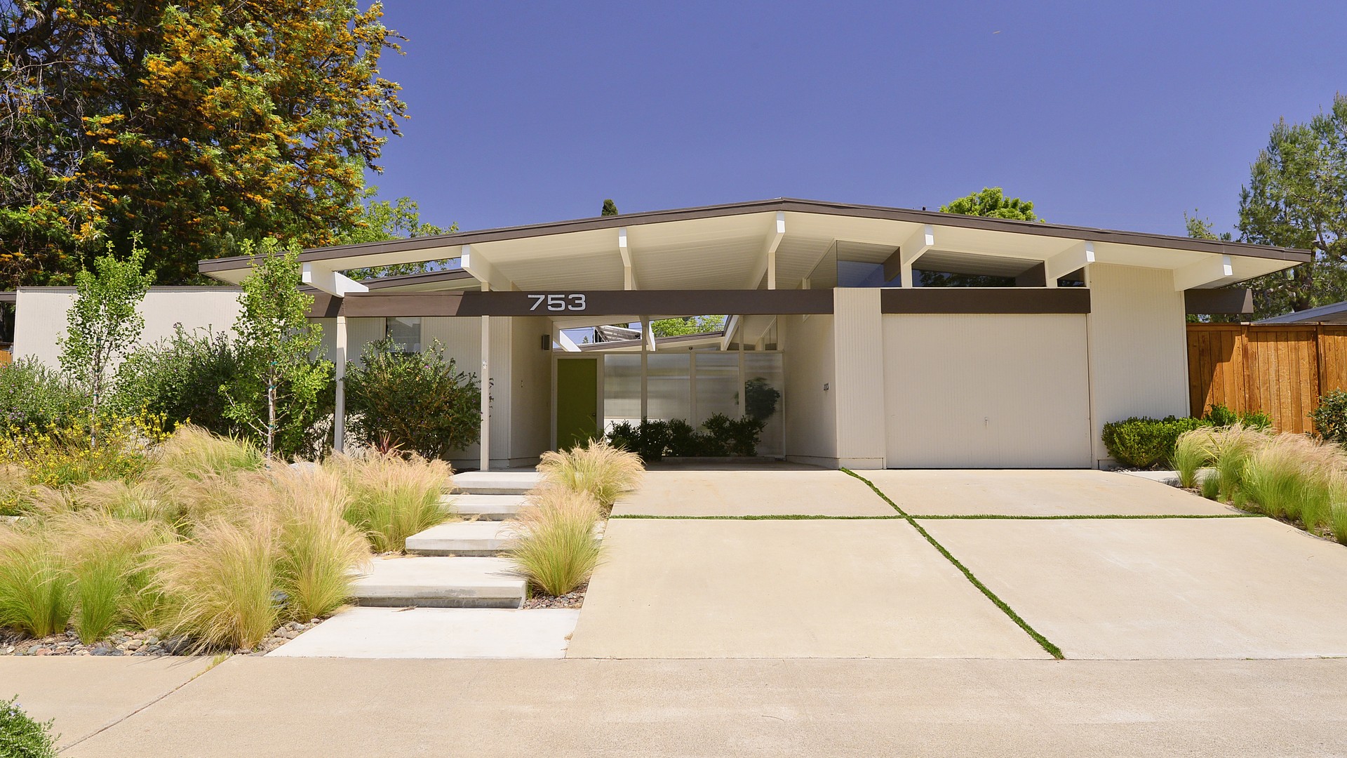 The Eichler Attraction — keith messick | ARCHITECTURE