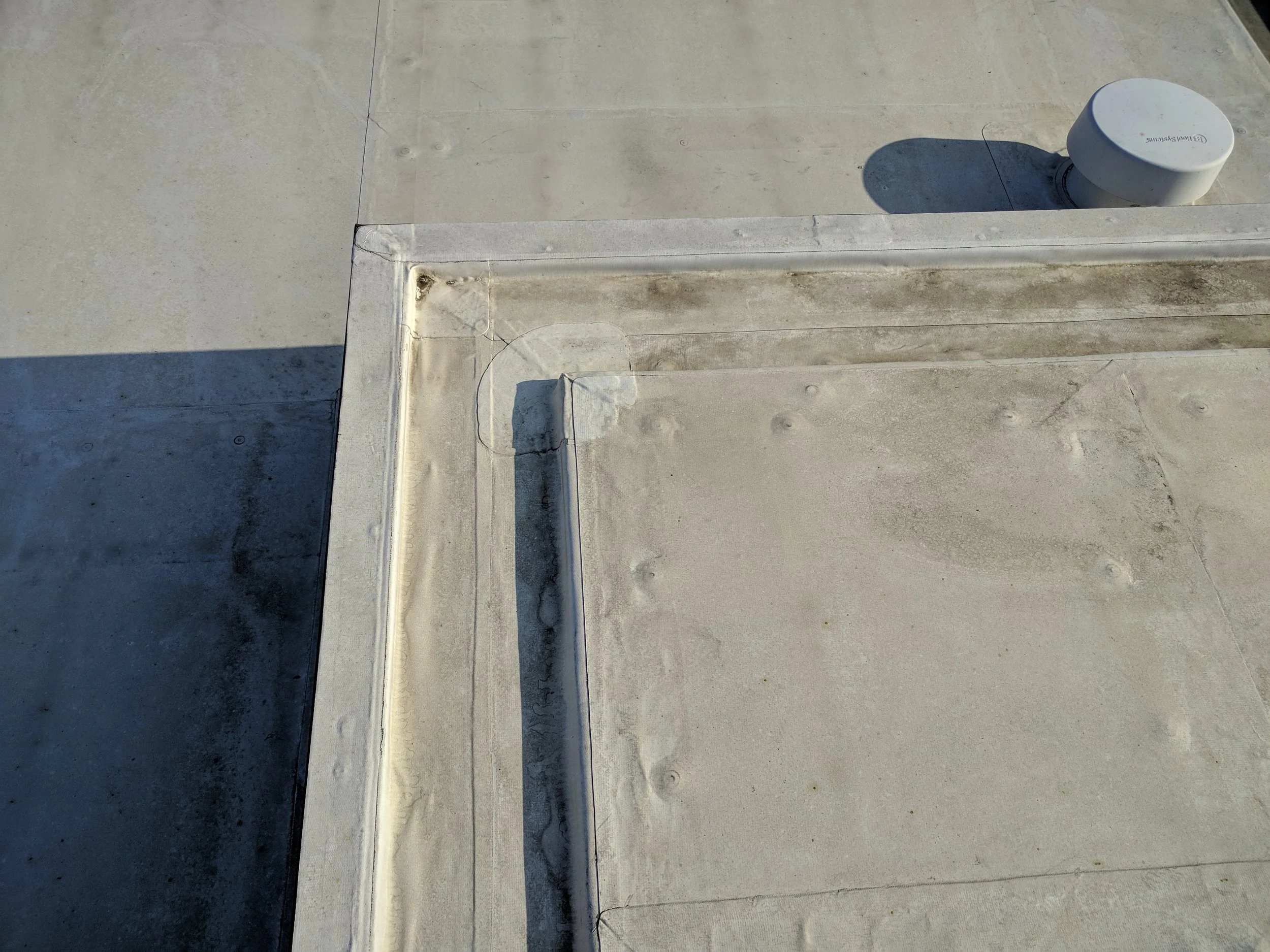 Hidden Gutter