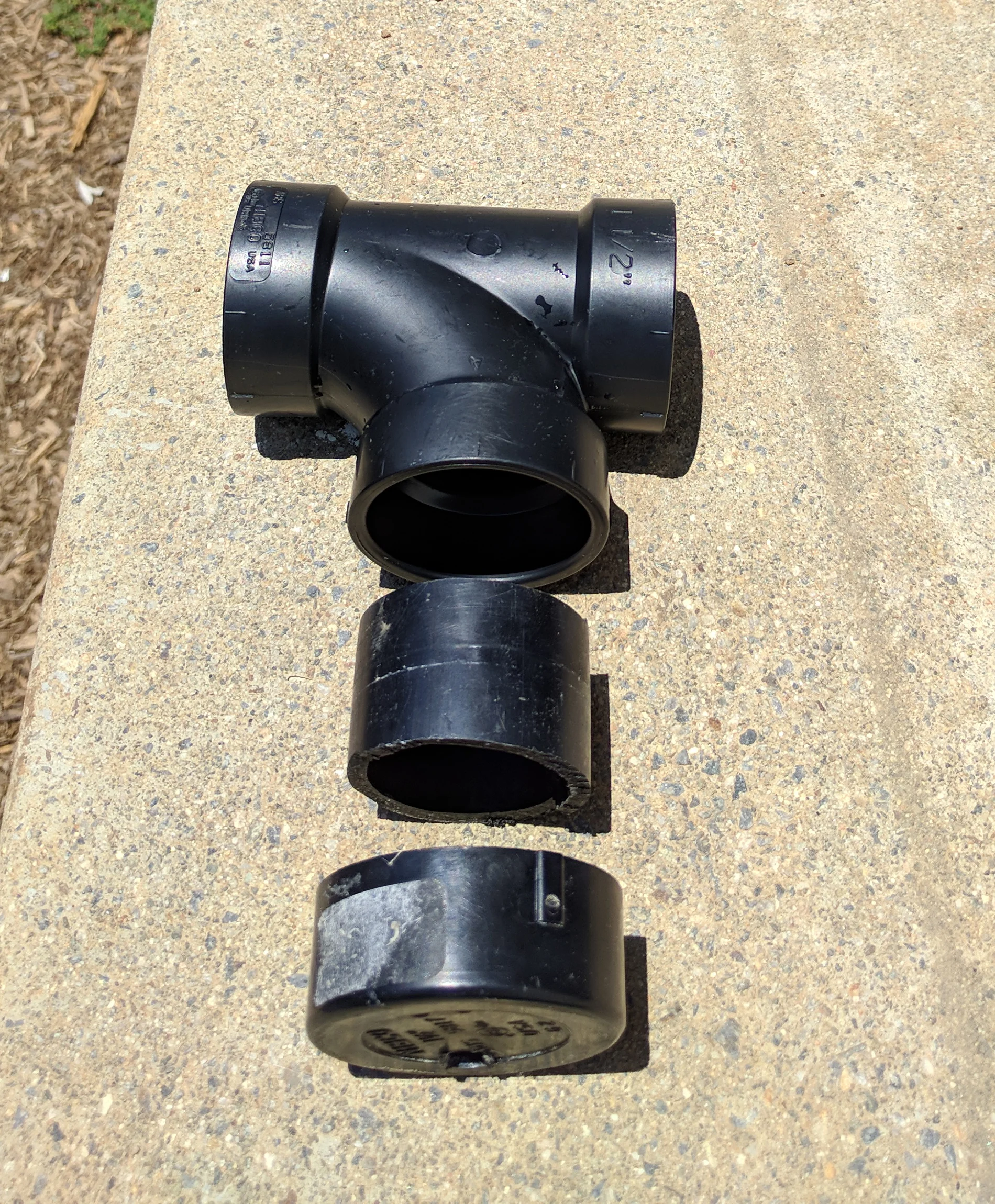 “Valve”-Sanitary T, short pipe piece, and drilled cap