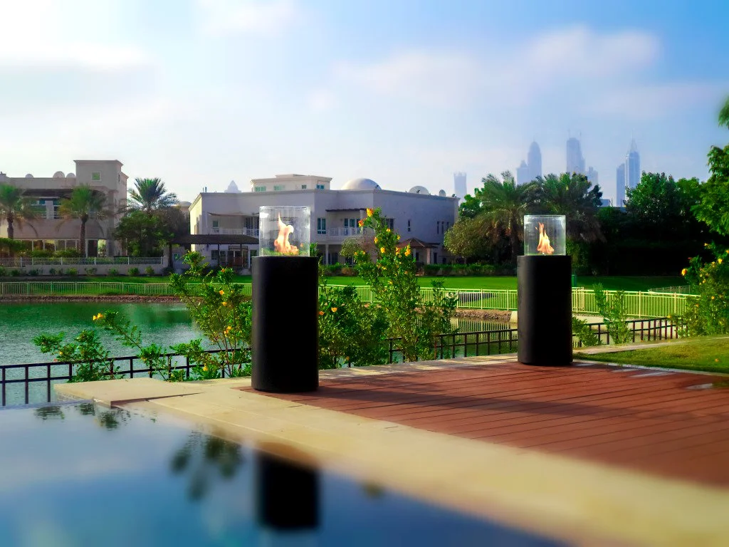 Totem-in-Emirates_hills_Dubai.jpg