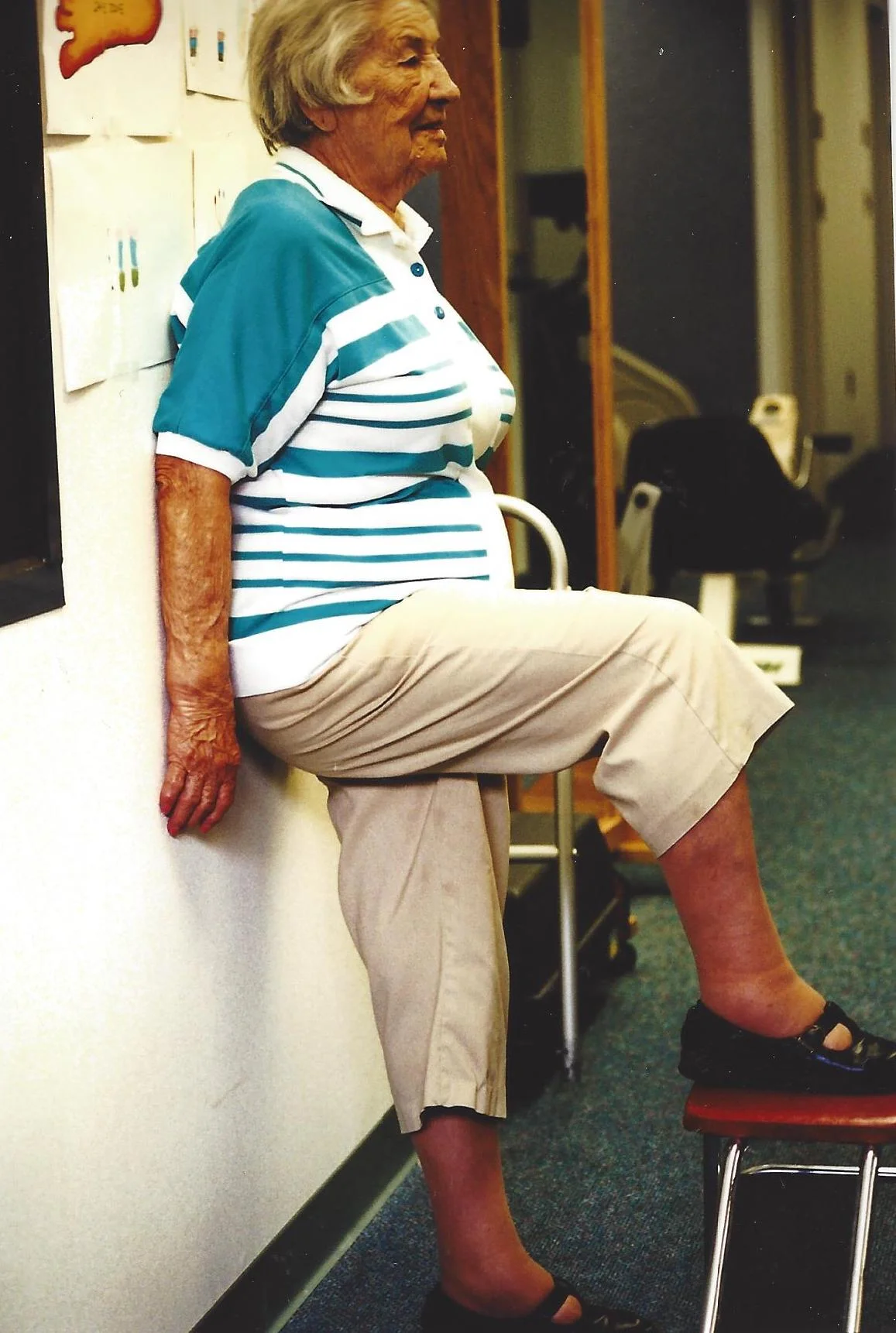 Posture 2: Leg Bent (Side)