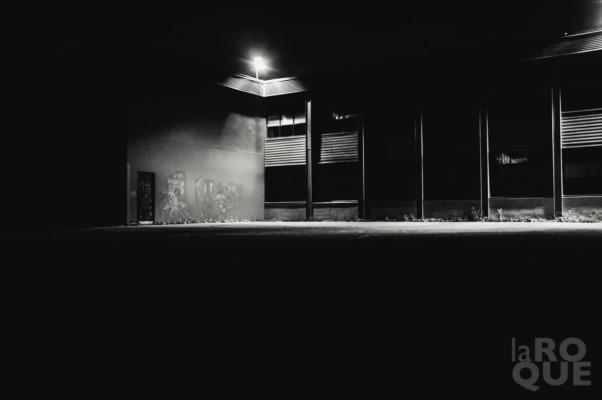 LAROQUE-bynight-01.jpg