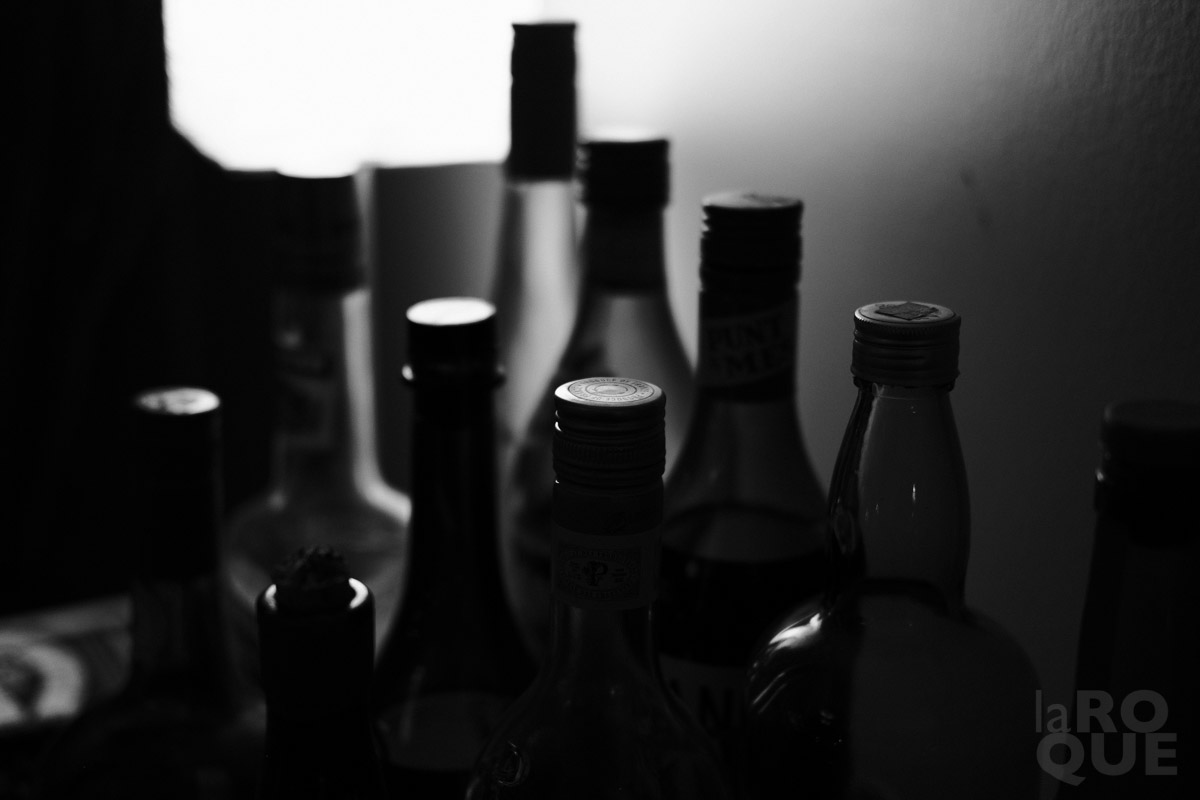 New Acros film simulation. Highlight Tone +2, Shadow Tone +4. no post-processing. 1/100 sec at f/2, ISO 800.
