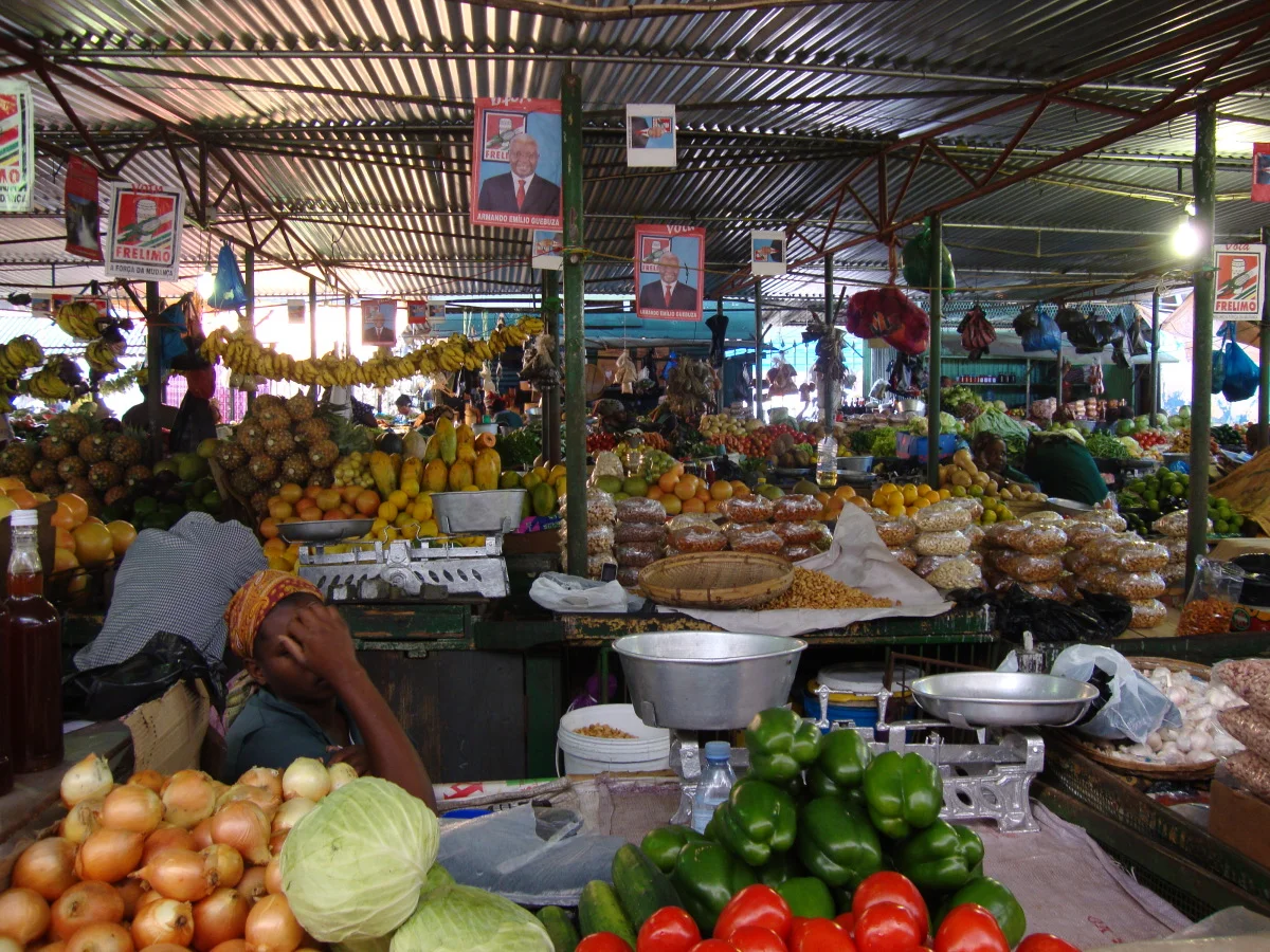 market in maputo