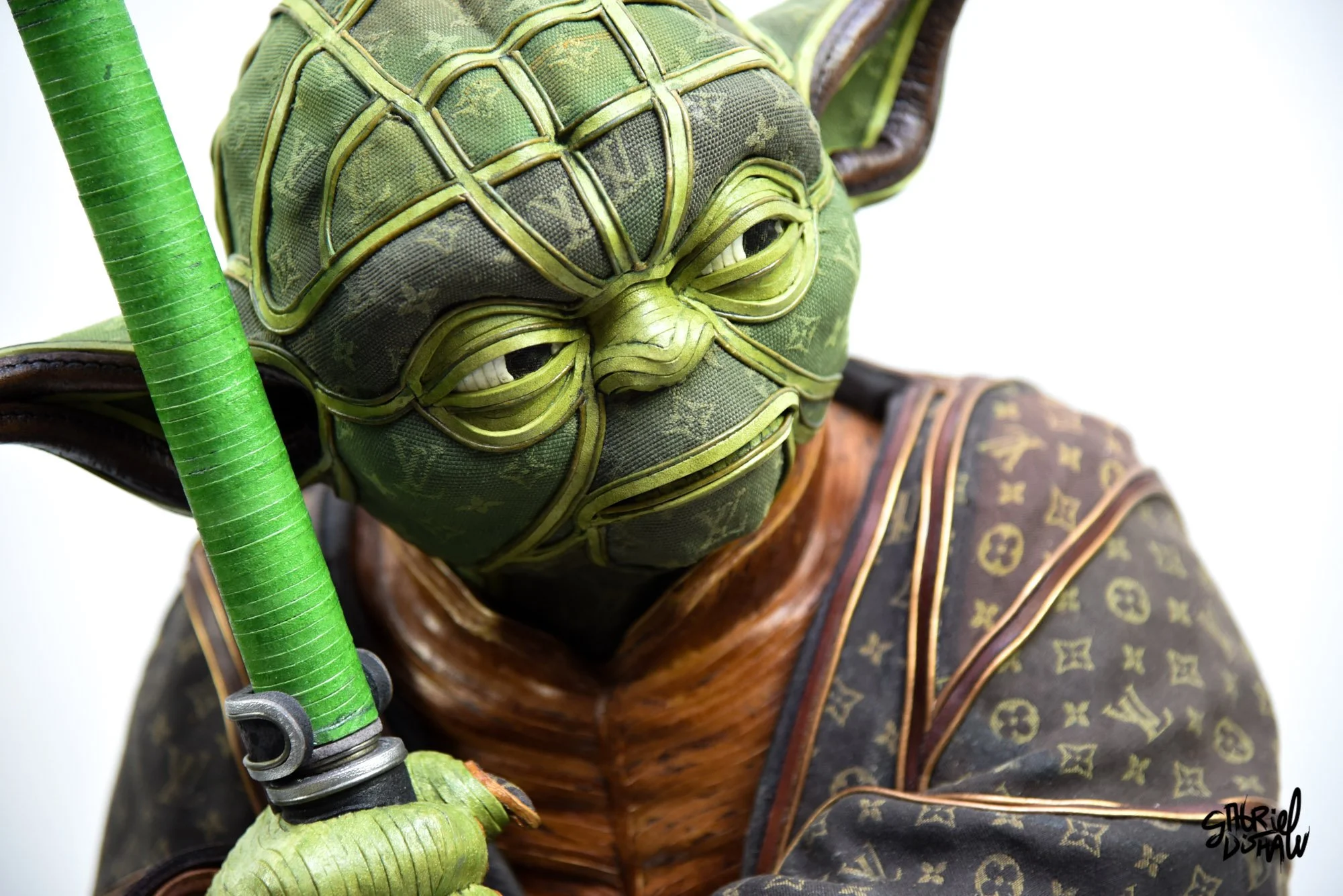Gabriel-dishaw-grandmaster-yoda-luxe-luxury-art-star-wars-upcycled-jedi-03.jpg