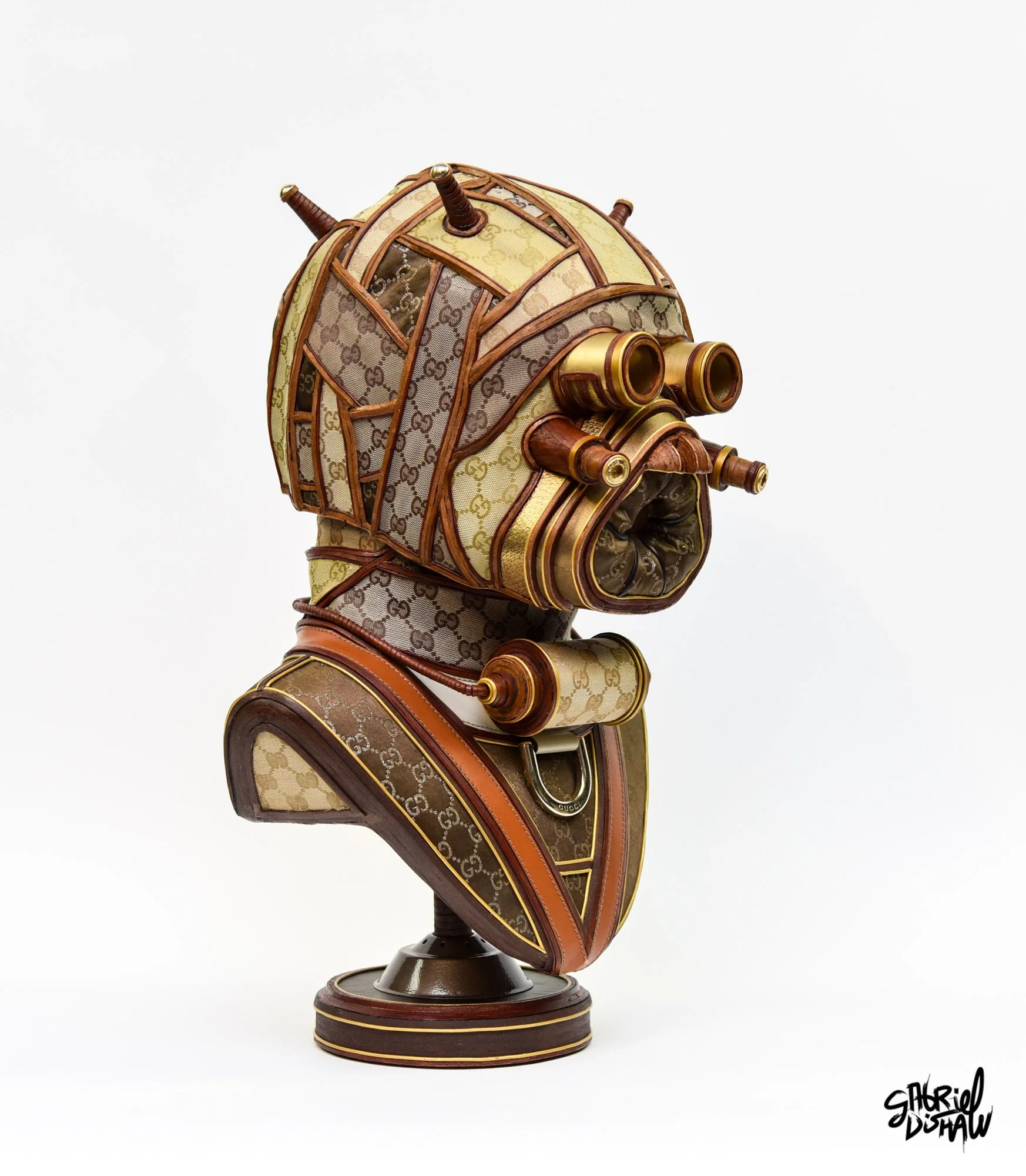Gabriel-dishaw-tusken-couture-tusken-raider-sand-people-luxury-upcycled-cosplay-helmet-art-star-wars-gucci-11.jpg