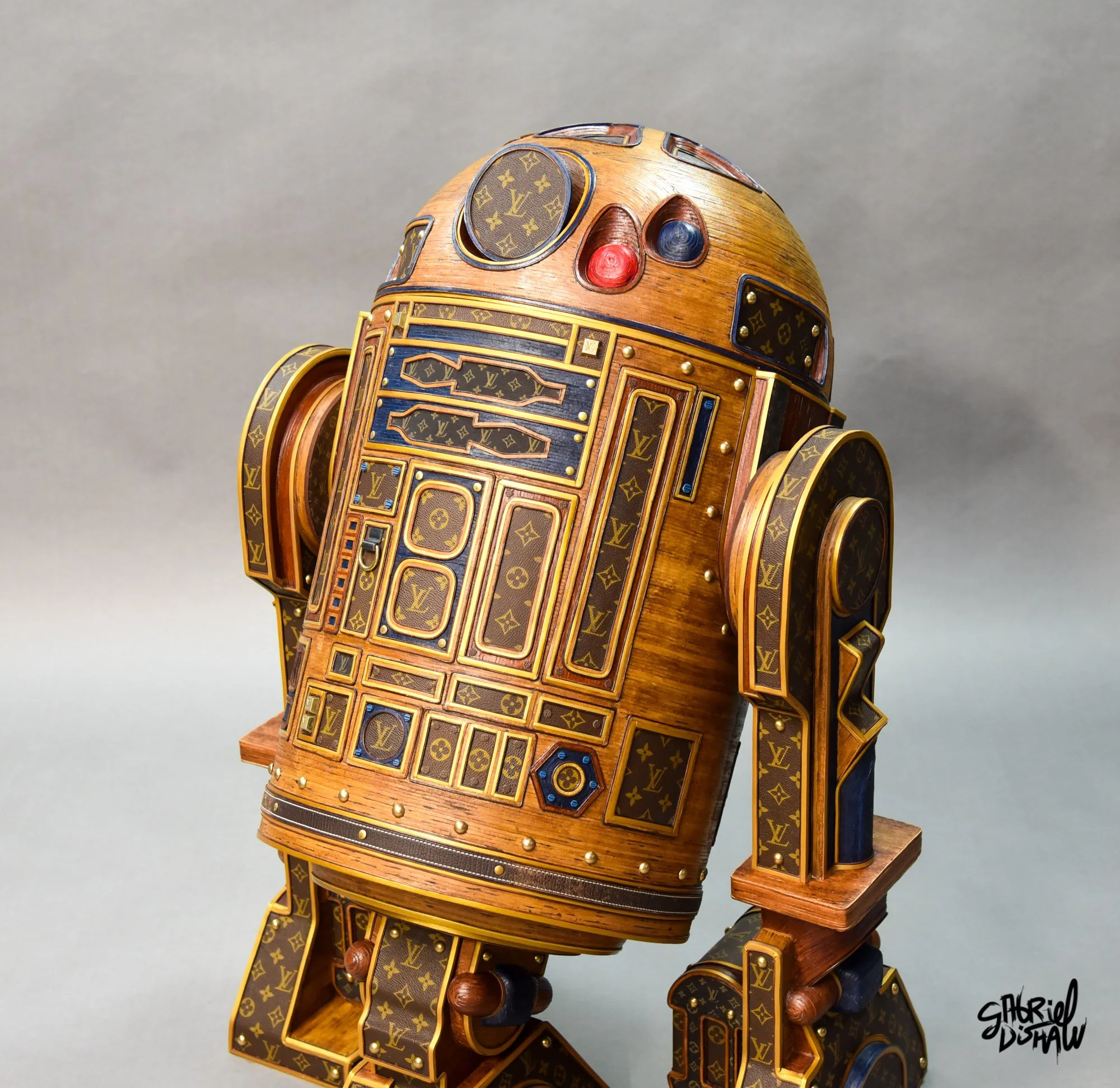 Gabriel-dishaw-r2-deluxe-r2d2-star-wars-luxury-art-droid-upcycled-20.jpg