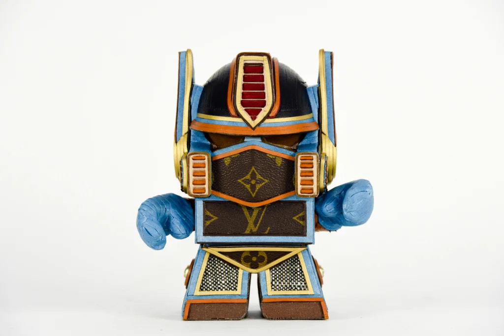 Gabriel Dishaw Optimus LV-4371.jpg