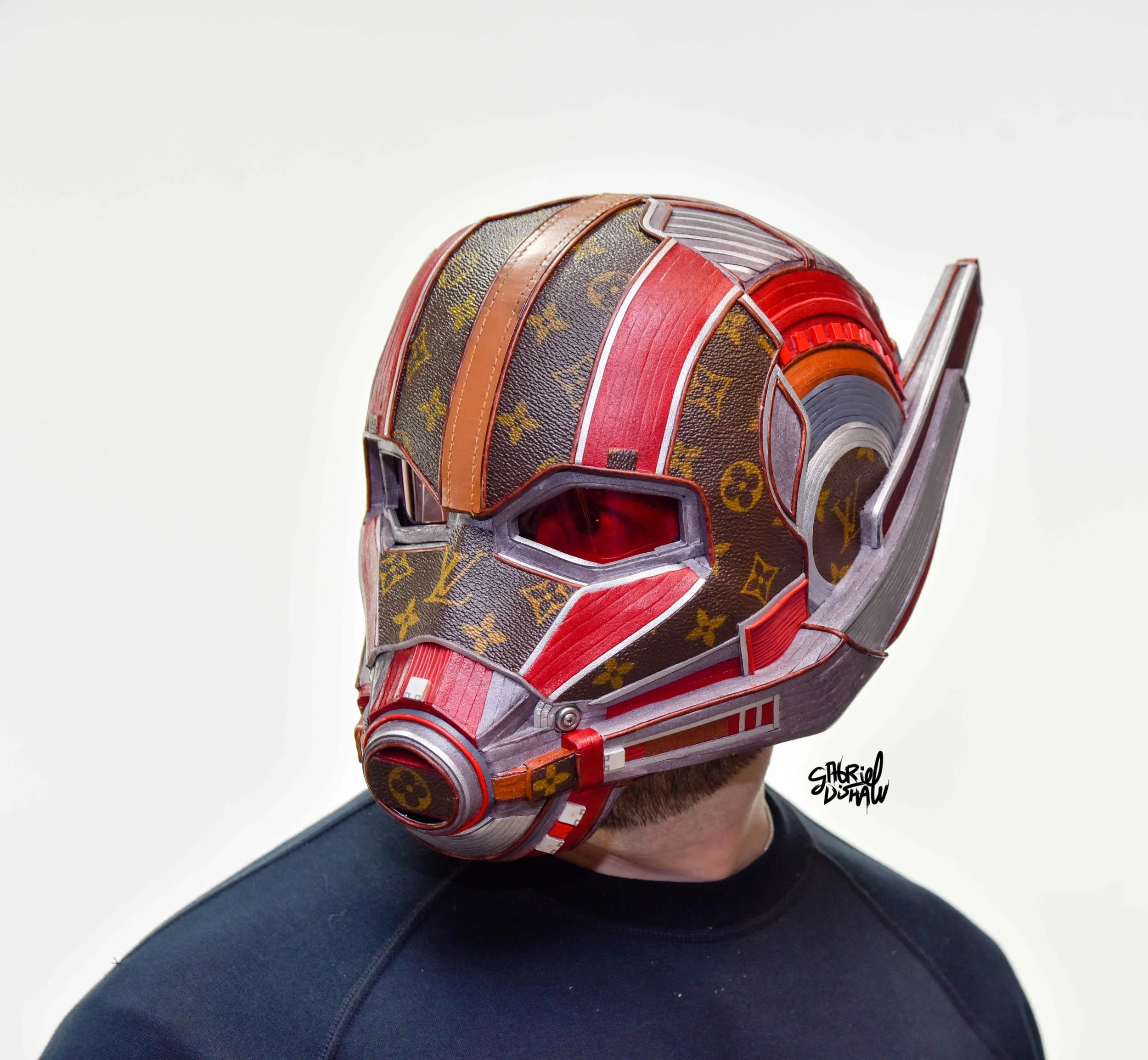Gabriel Dishaw Wearing- AntMan LV-6737.jpg