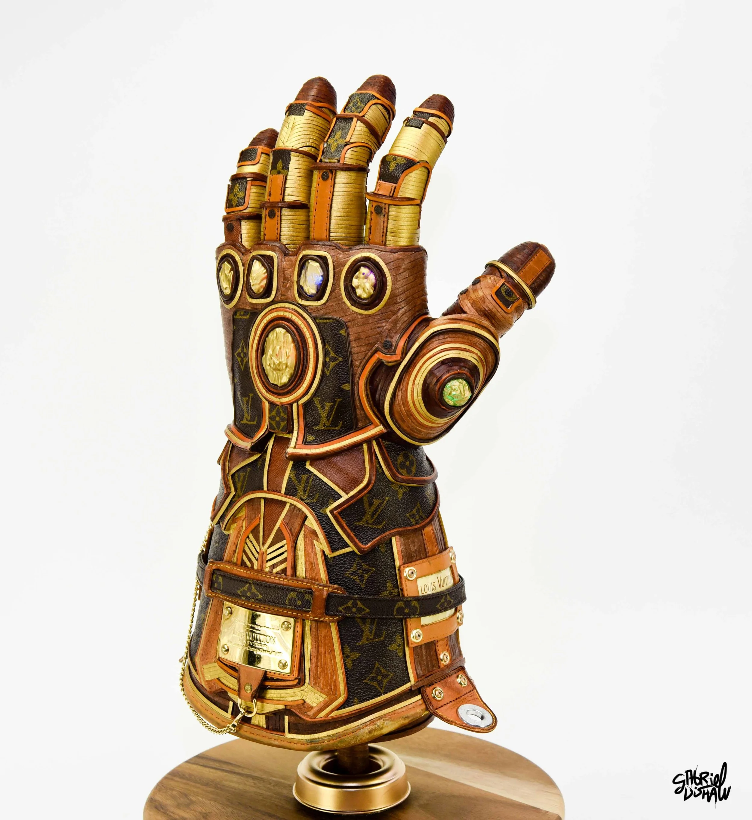 Gabriel Dishaw Infinity Gauntlet LV-9148.jpg