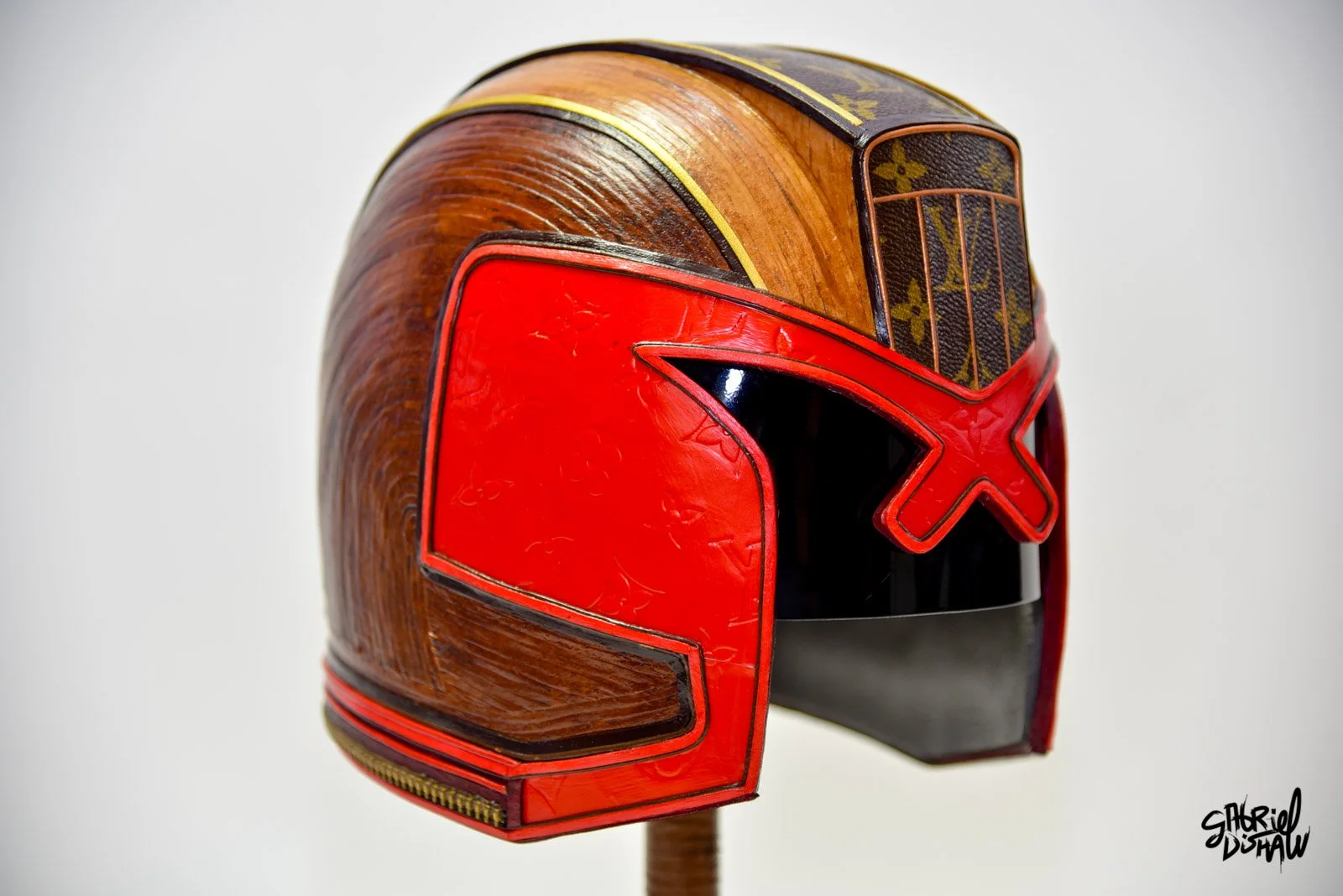 Gabriel-Dishaw-dredd-lv-judge-dredd-upcycled-luxury-comic-series--01.jpg