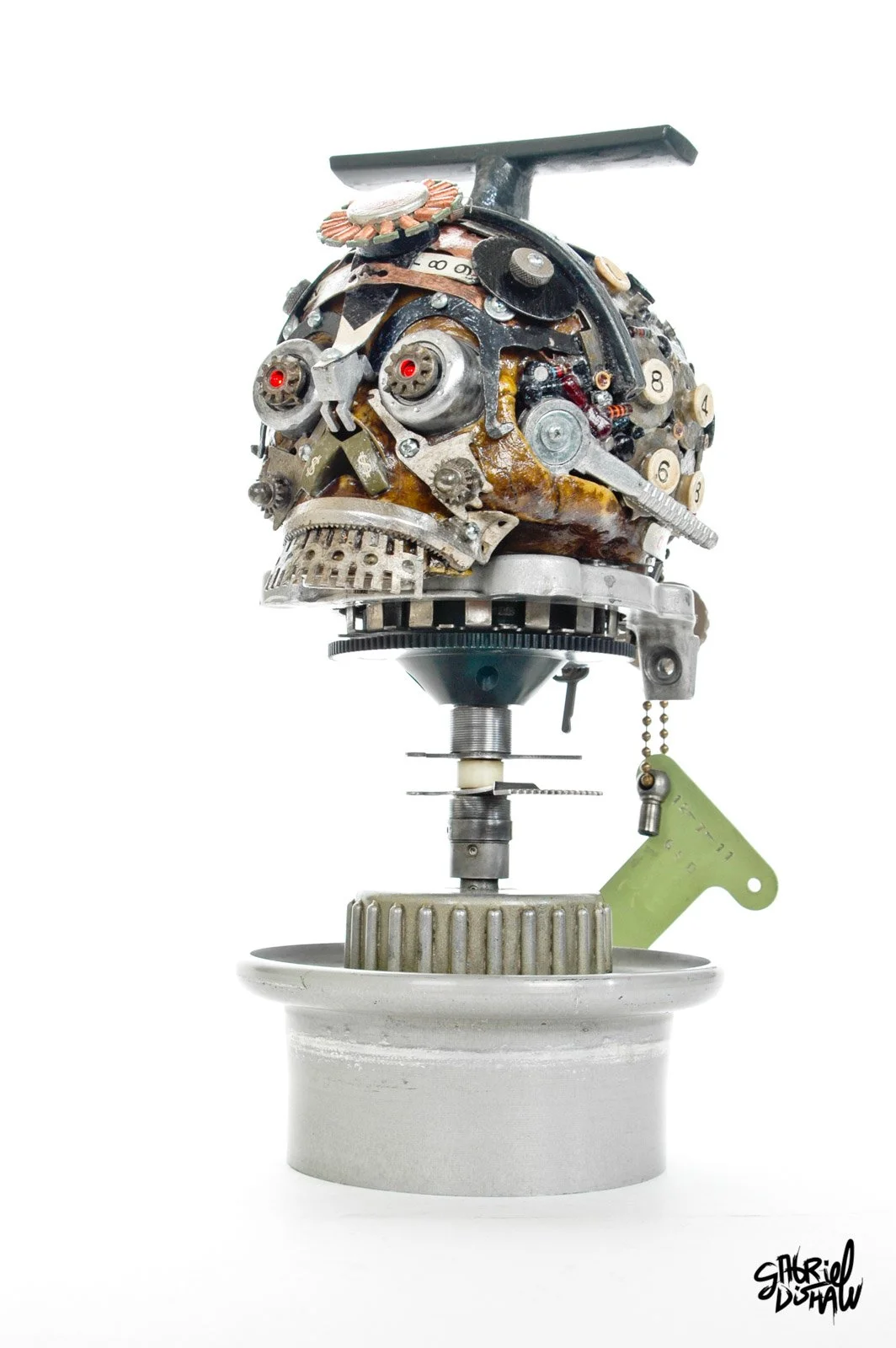 Gabriel-Dishaw-your-days-are-numbered-skull-upcycled-e-waste-skull-series--22.jpg
