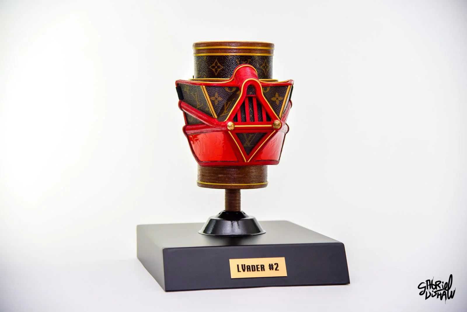 Gabriel-Dishaw-Dishaw-lvader-two-darth-vader-upcycled-luxury-mask-series-star-wars-2.jpg