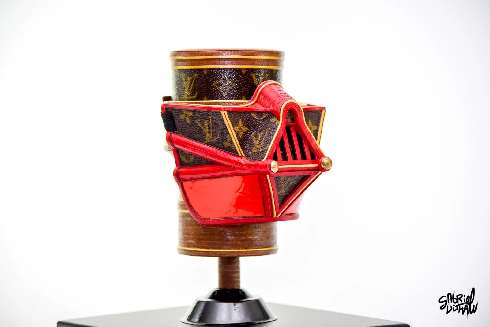 Gabriel-Dishaw-Dishaw-lvader-two-darth-vader-upcycled-luxury-mask-series-star-wars-4.jpg