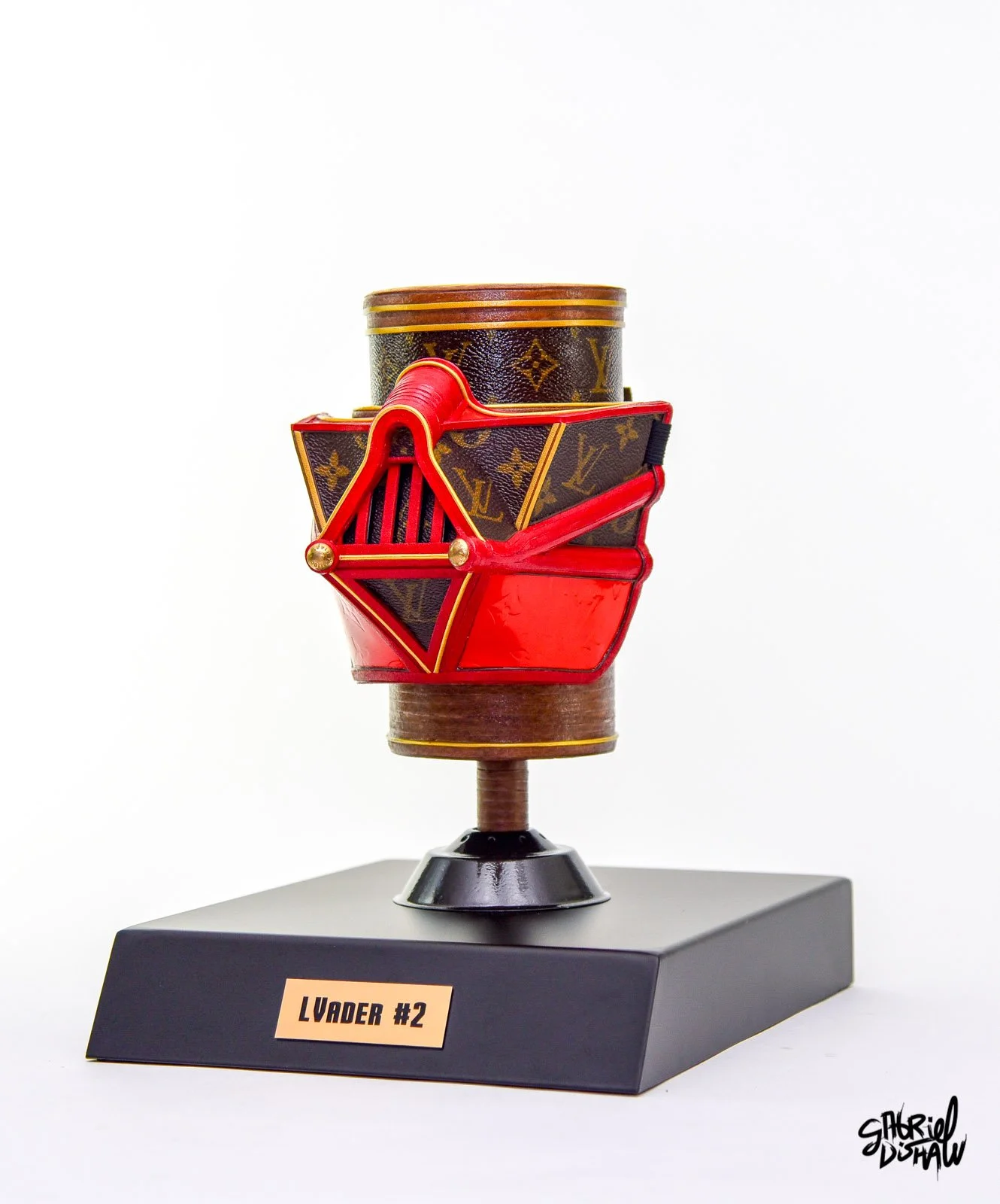 Gabriel-Dishaw-Dishaw-lvader-two-darth-vader-upcycled-luxury-mask-series-star-wars-6.jpg