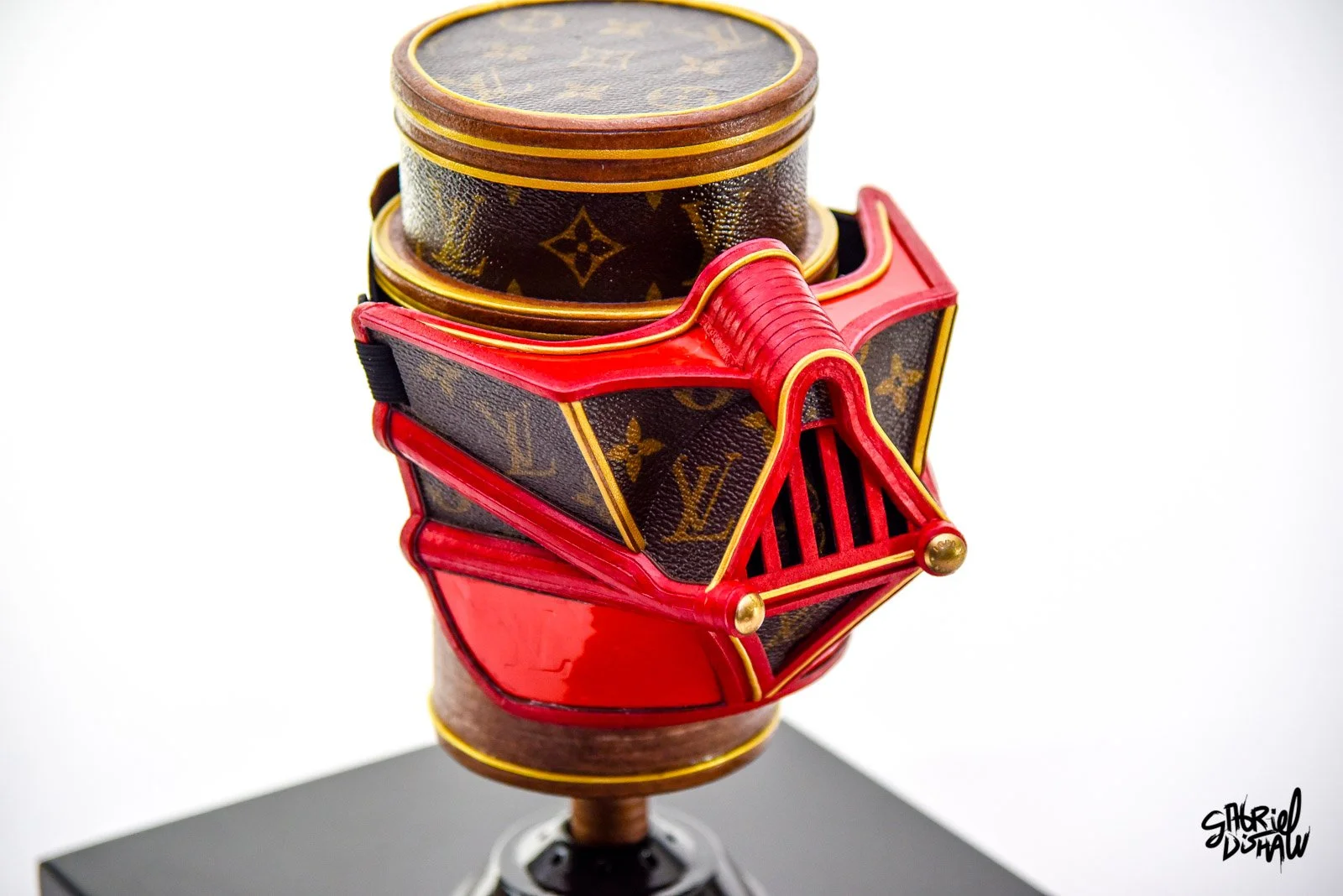 Gabriel-Dishaw-Dishaw-lvader-two-darth-vader-upcycled-luxury-mask-series-star-wars-9.jpg