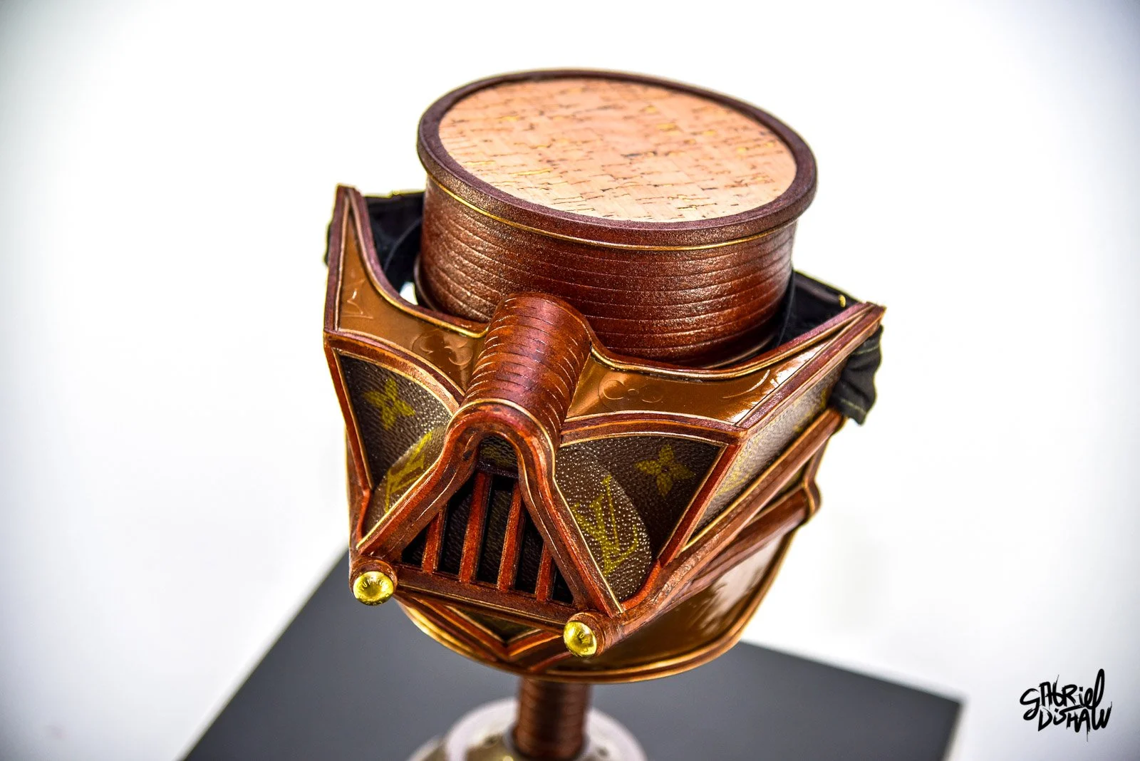Gabriel-Dishaw-Dishaw-lvader-three-darth-vader-upcycled-luxury-mask-series-star-wars-07.jpg