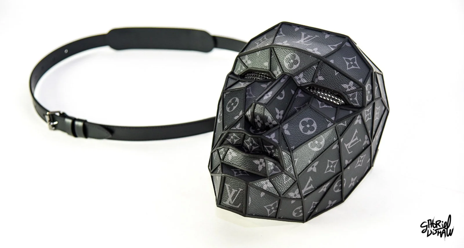 Gabriel-Dishaw-Dishaw-front-man-lv-three-upcycled-luxury-series-video-game--19.jpg