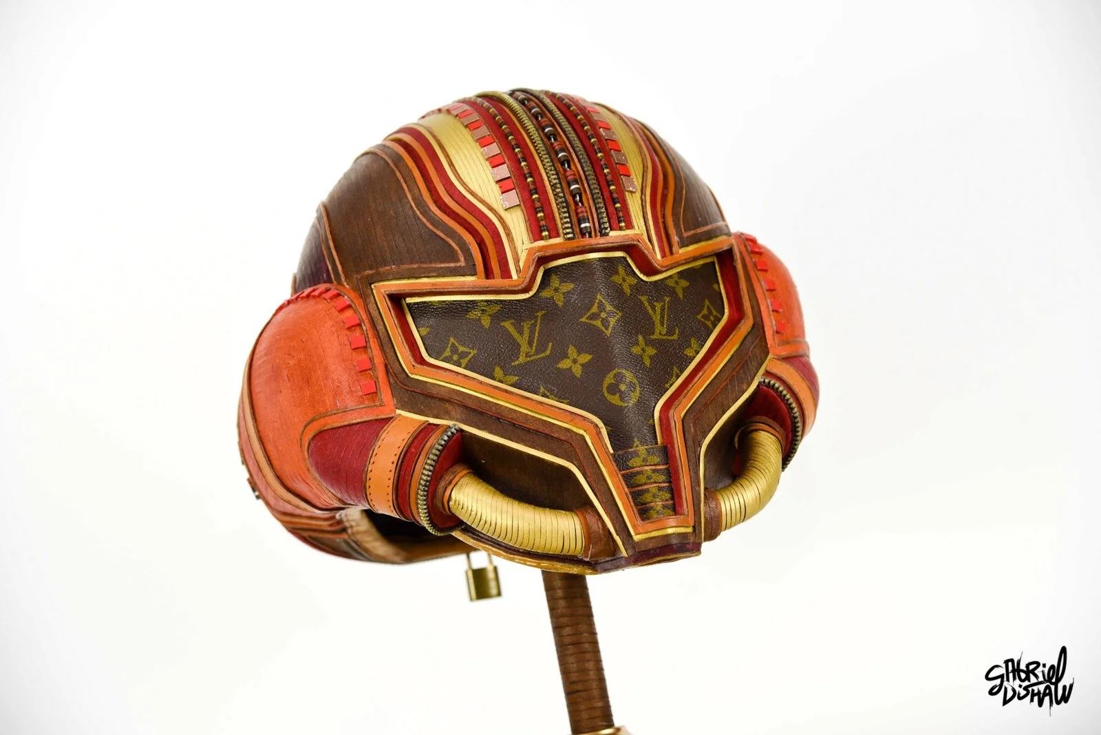 Gabriel-Dishaw-samus-lv-upcycled-luxury-series-video-game-nintendo-metroid-06.jpg