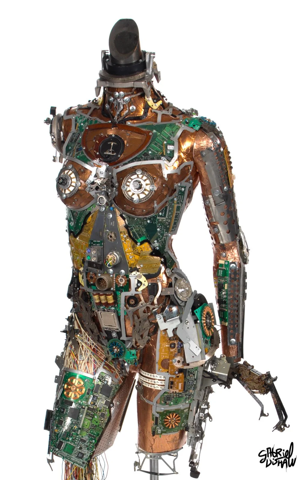 Gabriel-Dishaw-fembot-robot-ewaste-upcycled-figurative-sculpture--21.jpg