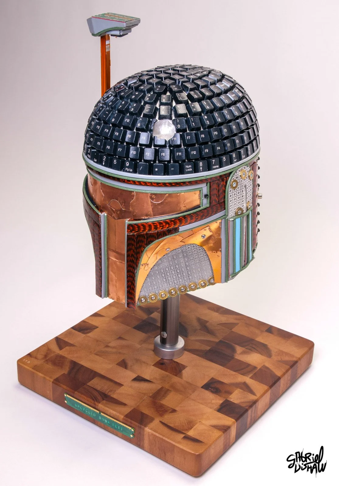 Gabriel-Dishaw-upcycled-boba-fett-mandalorian-star-wars-art-luxury-ewaste-helmet-07.jpg