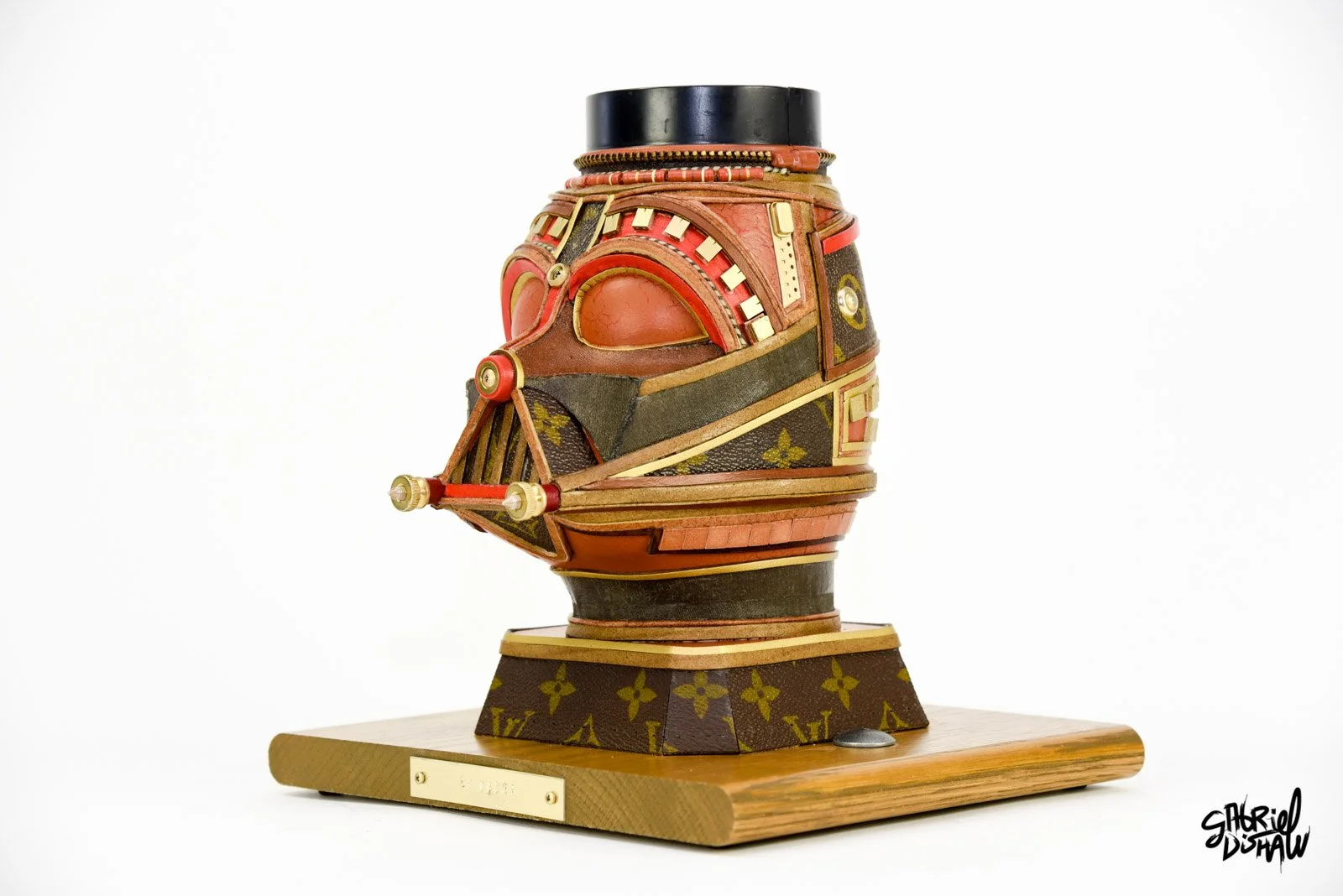 Gabriel-Dishaw-lv-vader-darth-vader-star-wars-art-luxury-ewaste-upcycled-helmet-01.jpg