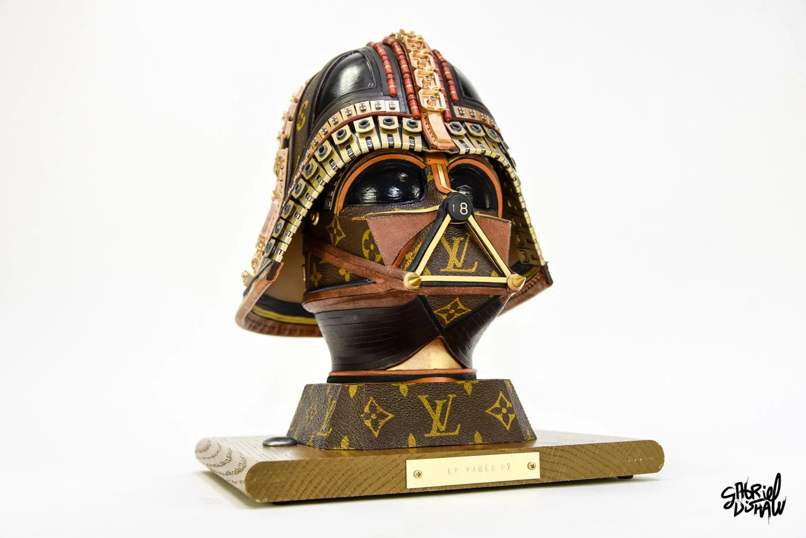 Gabriel-Dishaw-lv-vader-two-darth-vader-star-wars-art-luxury-ewaste-upcycled-helmet-20.jpg