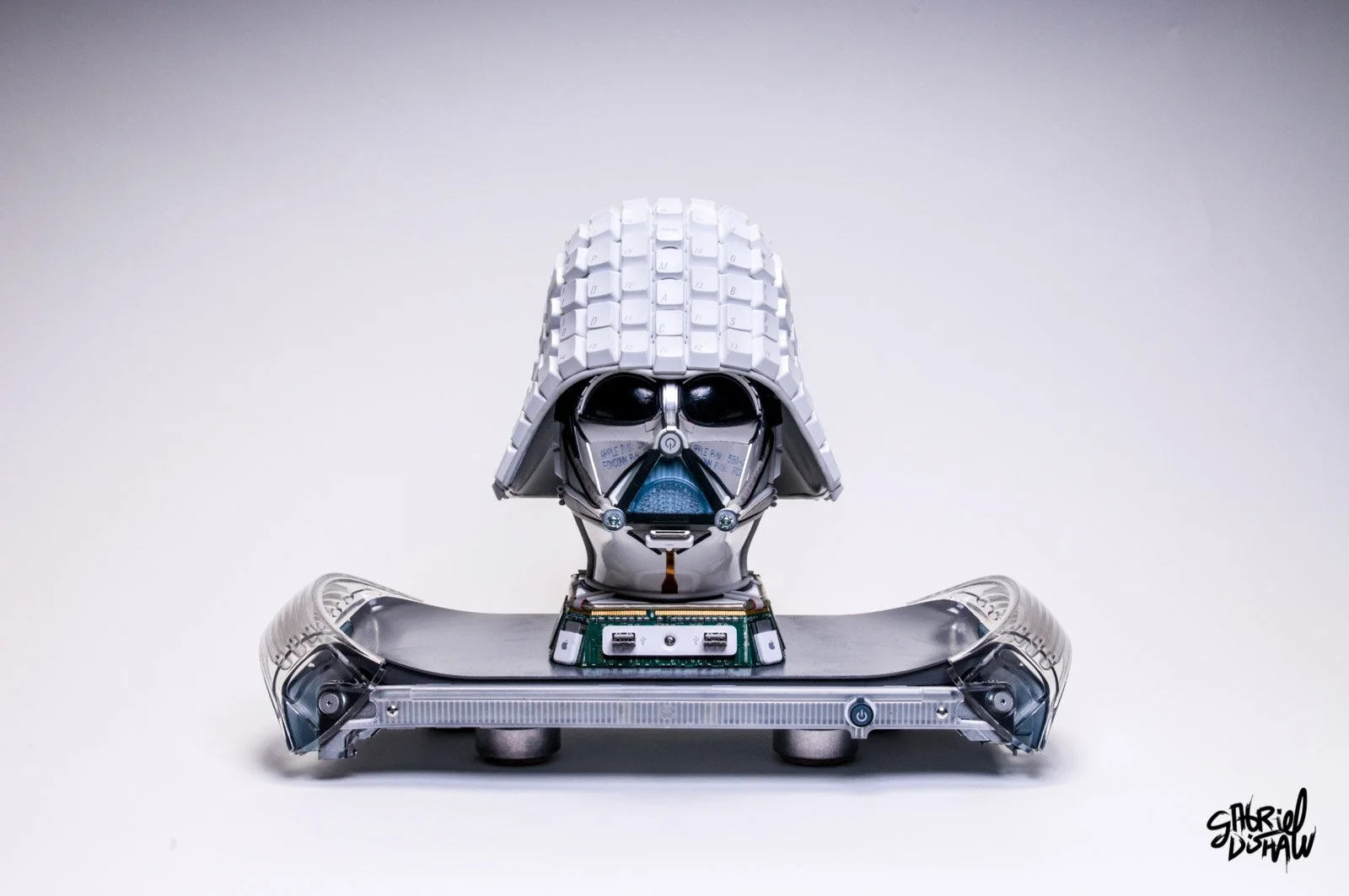 Gabriel-Dishaw-mac-vader-darth-vader-star-wars-macintosh-art-ewaste-upcycled-helmet-apple-computer-art-25.jpg