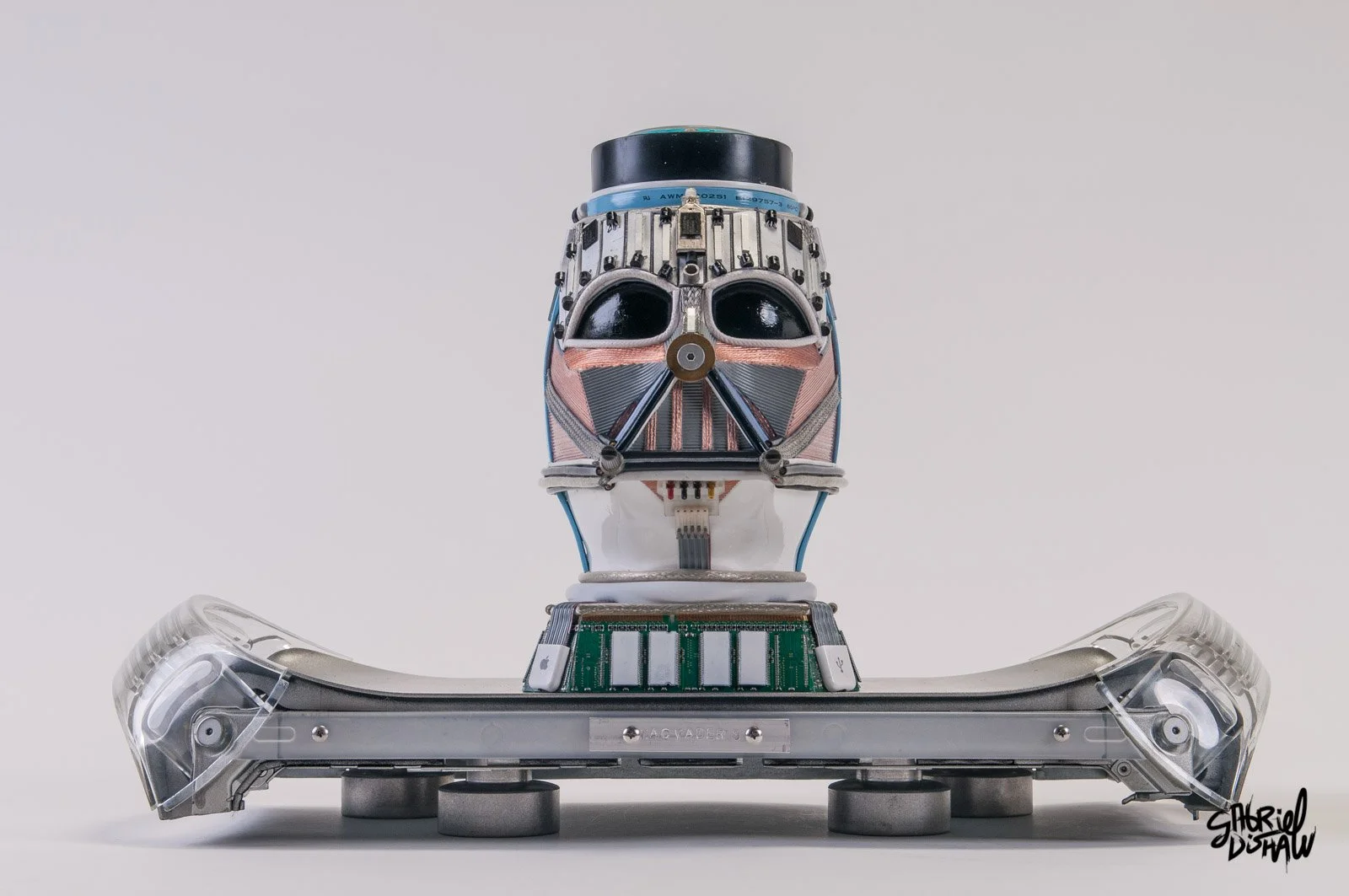 Gabriel-Dishaw-mac-vader-three-darth-vader-star-wars-macintosh-art-ewaste-upcycled-helmet-apple-computer-art-07.jpg